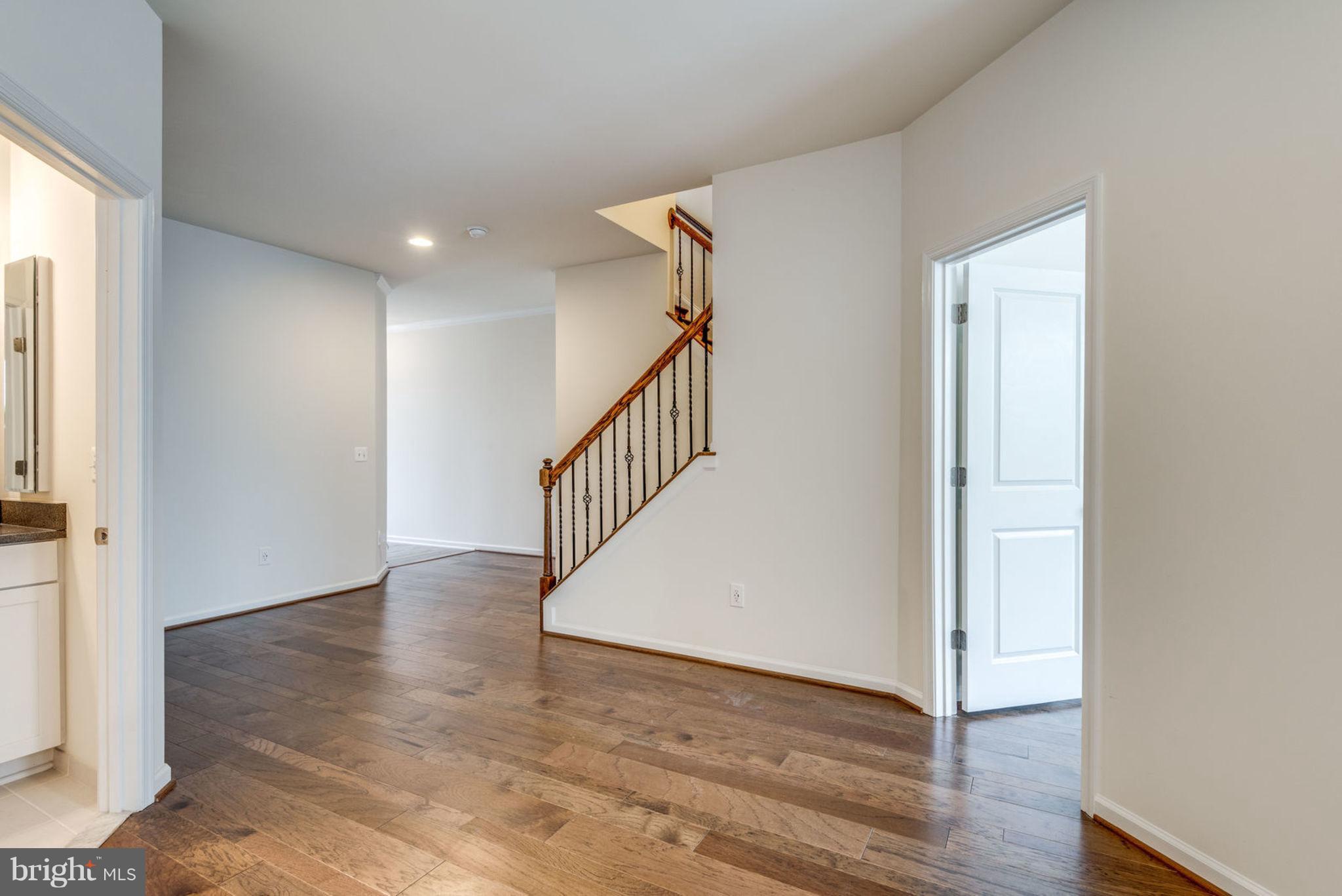 BRAMBLETON LANDBAY 3 - Residential