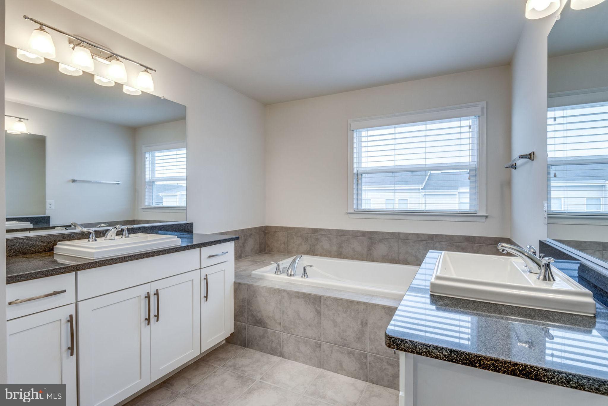 BRAMBLETON LANDBAY 3 - Residential