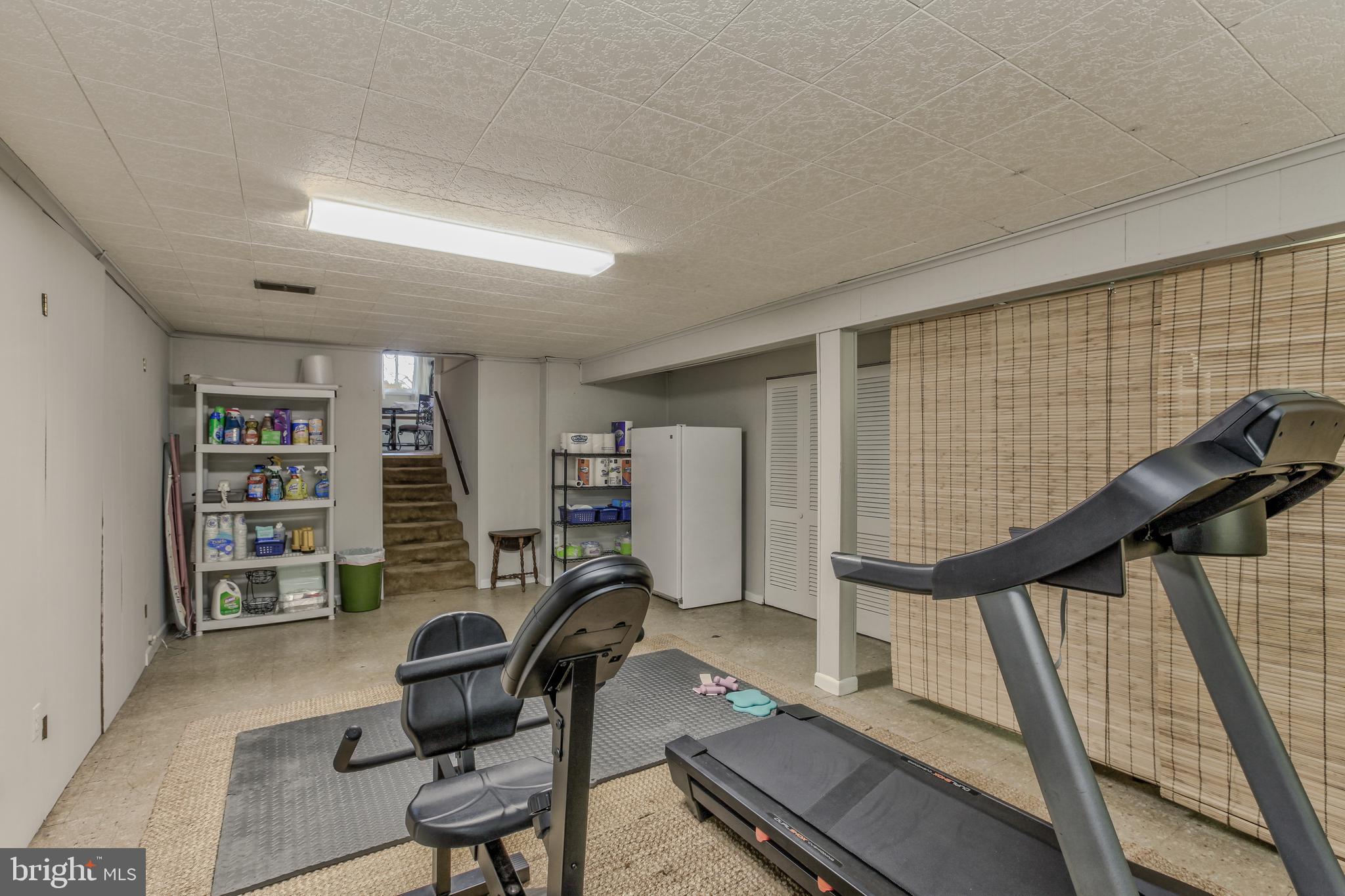 BEL PRE WOODS - Residential