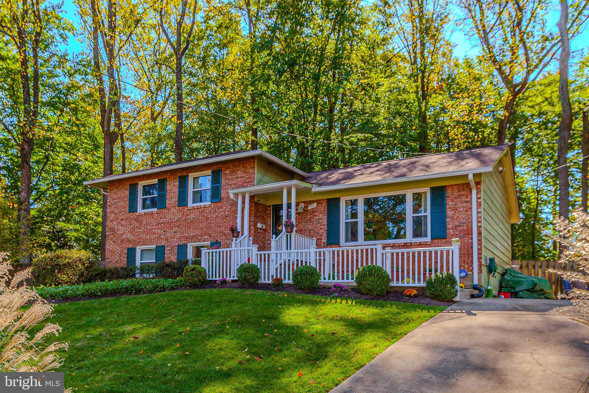 BEL PRE WOODS - Residential