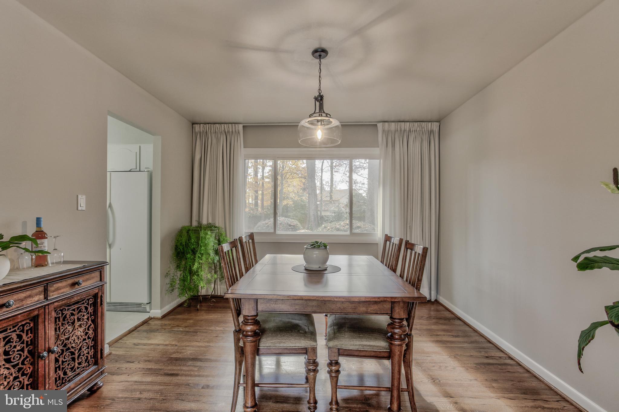 BEL PRE WOODS - Residential