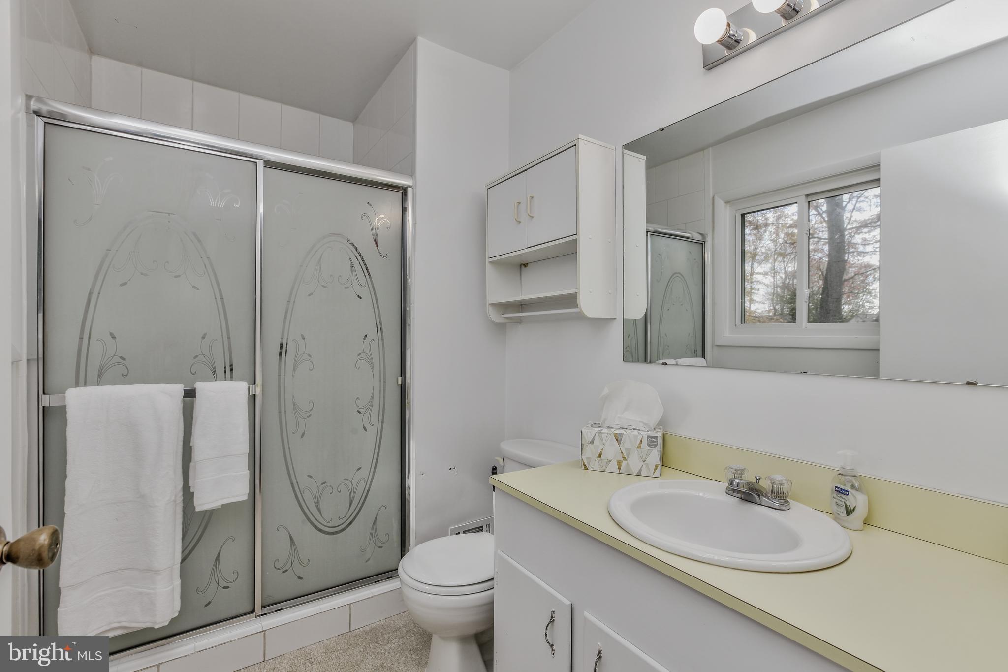 BEL PRE WOODS - Residential