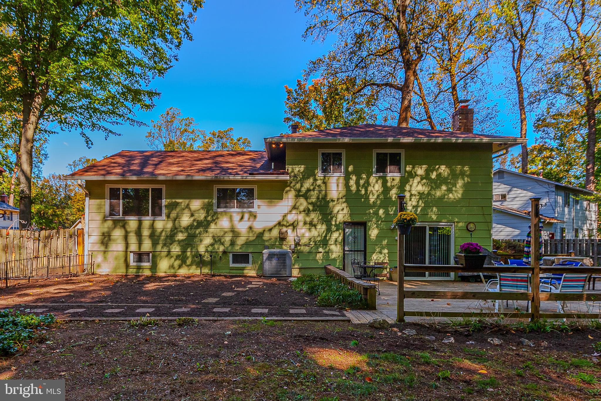 BEL PRE WOODS - Residential