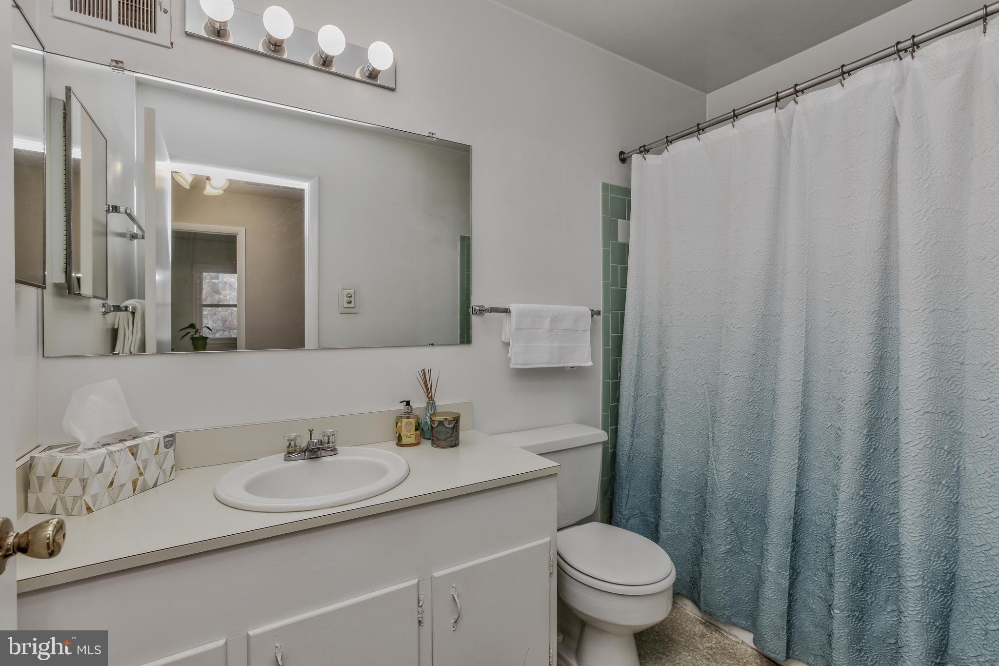 BEL PRE WOODS - Residential