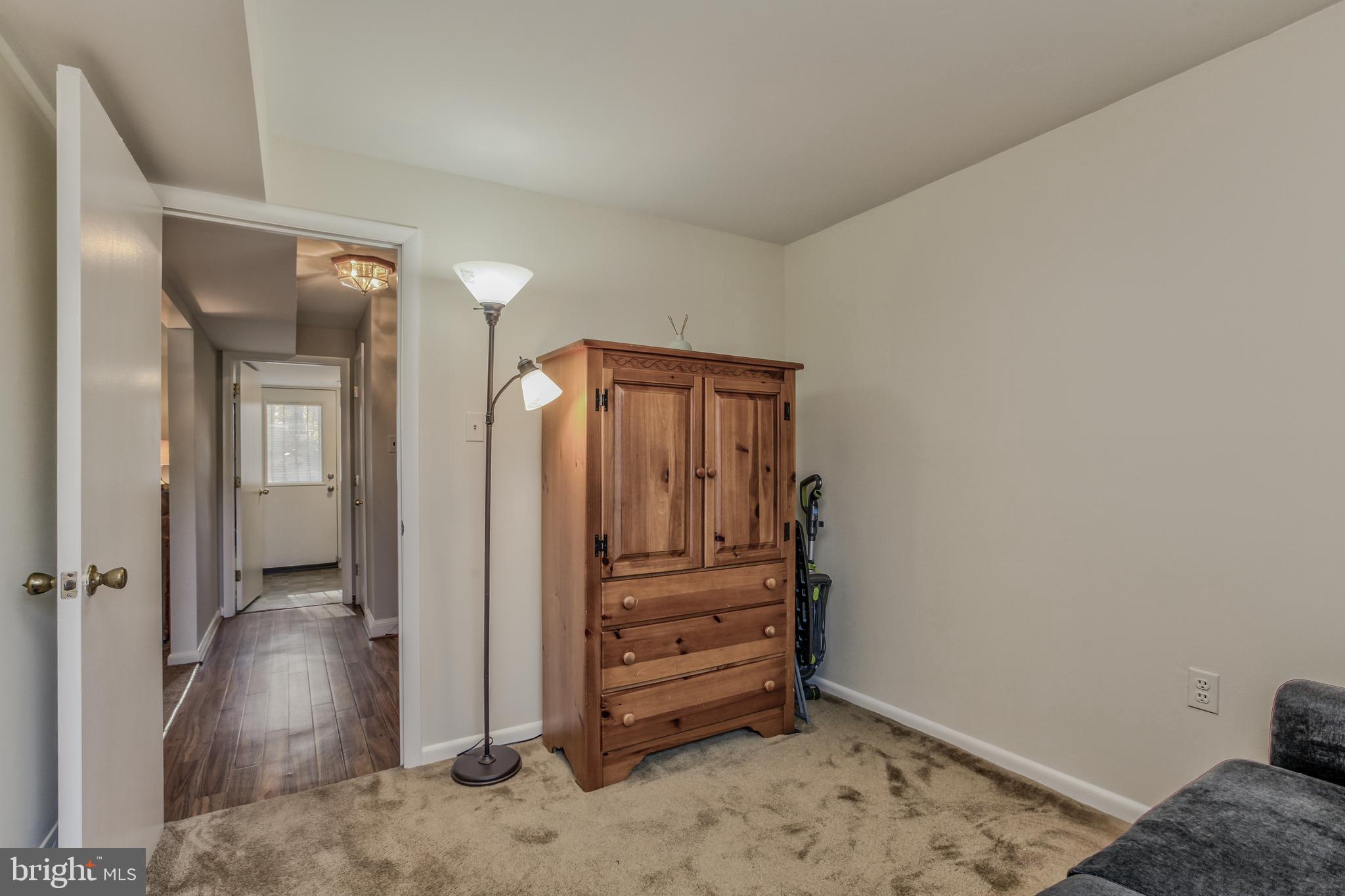 BEL PRE WOODS - Residential