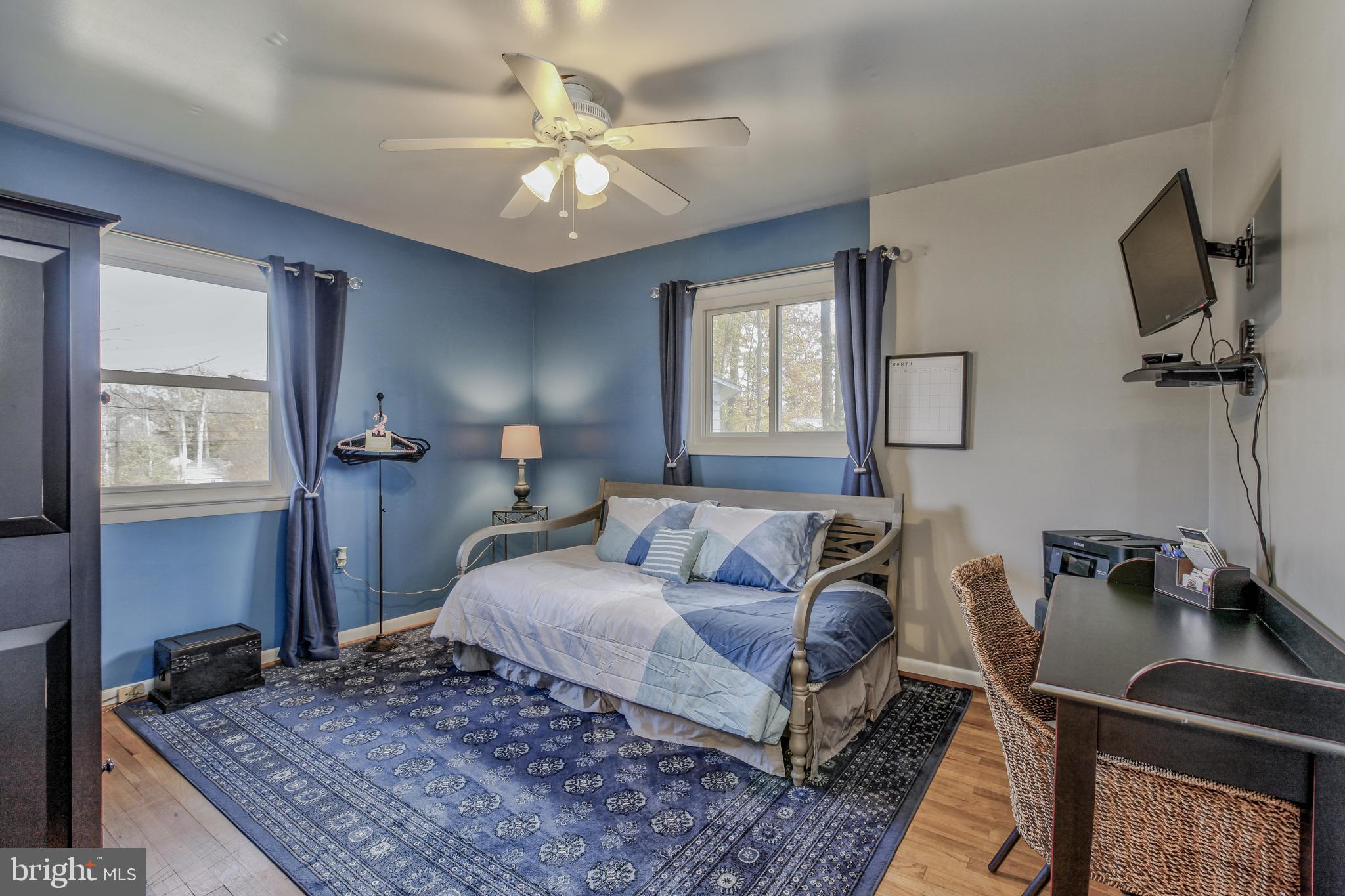 BEL PRE WOODS - Residential