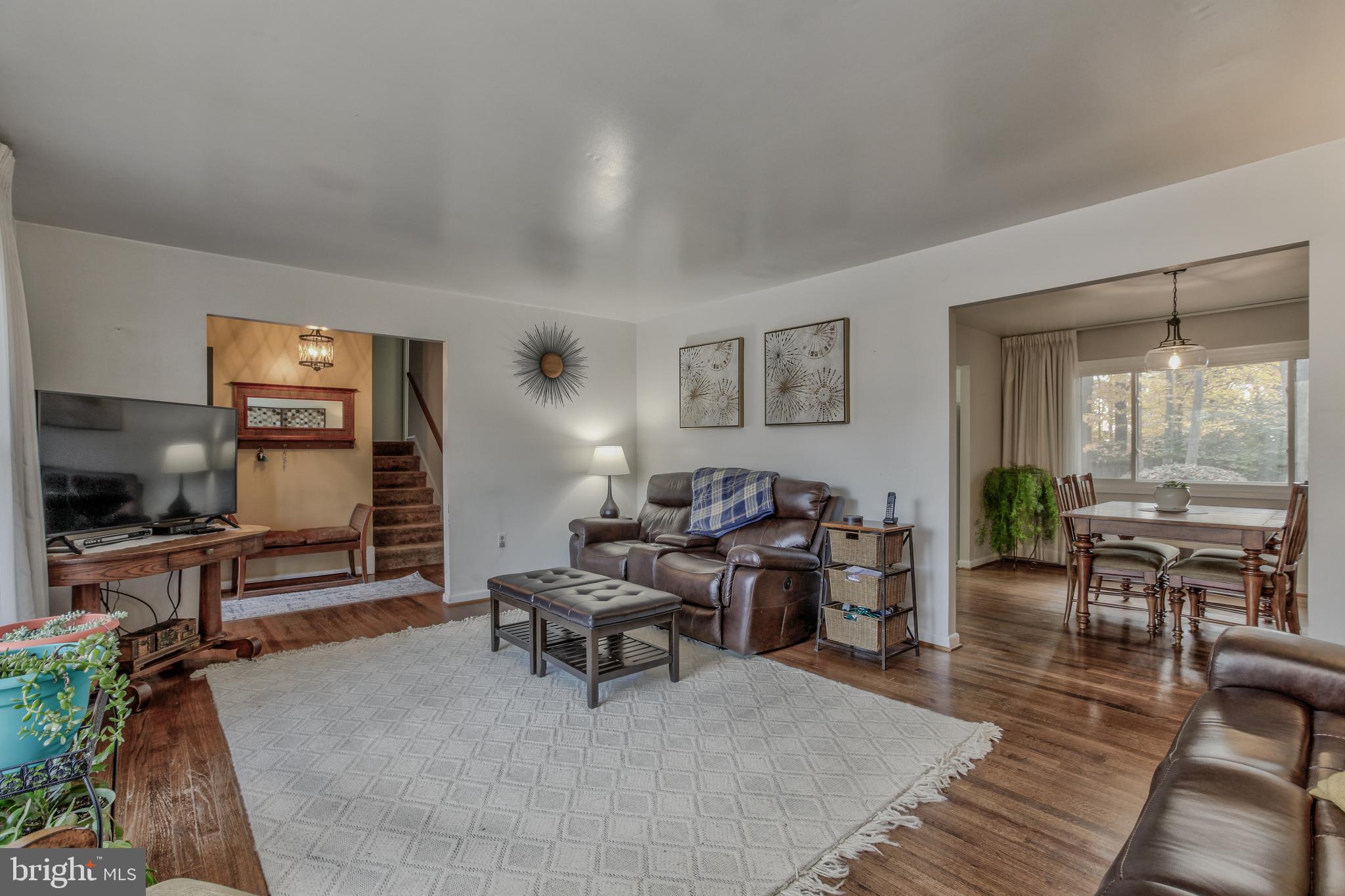 BEL PRE WOODS - Residential