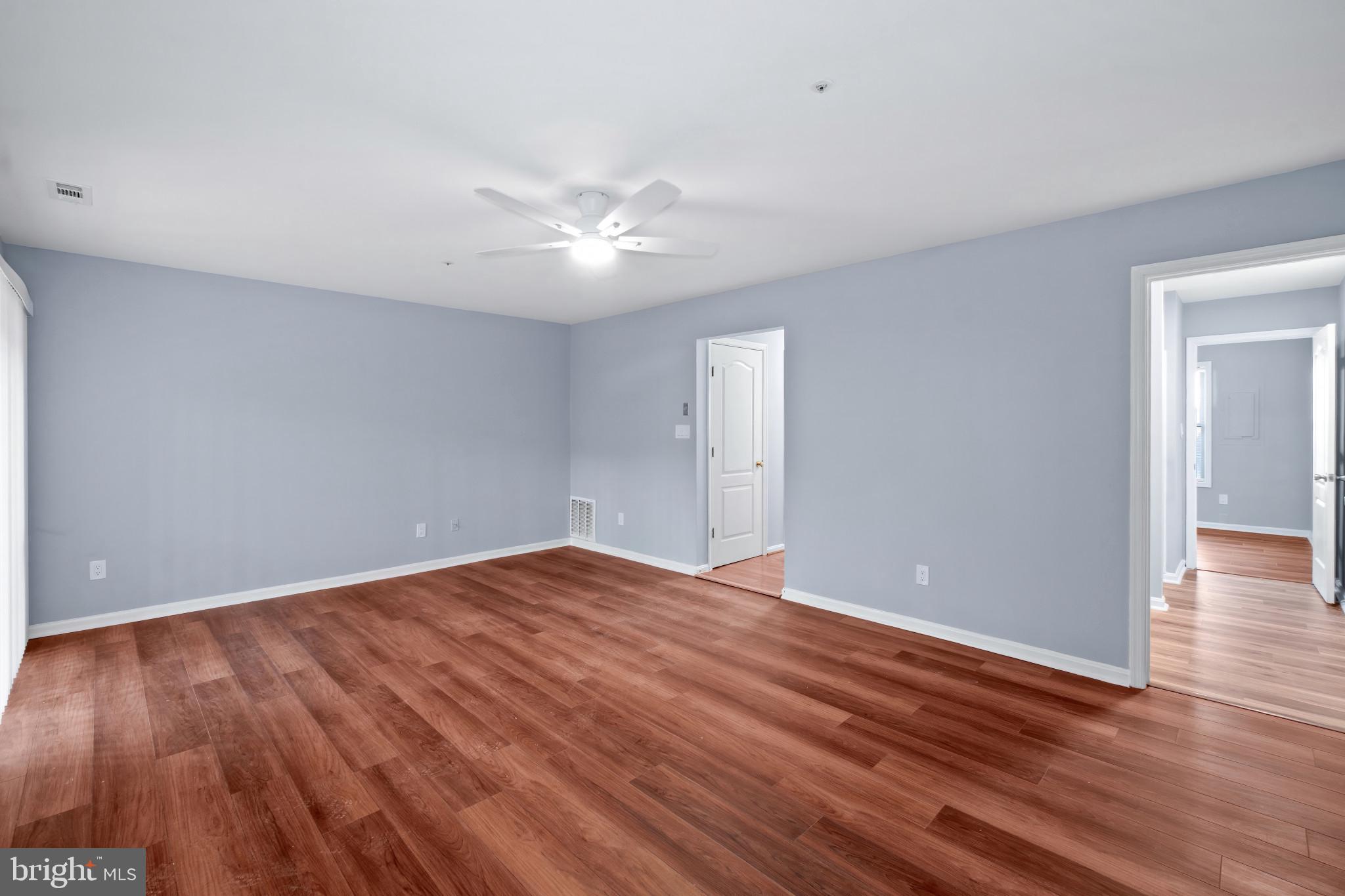 7910 BEACH PLUM LANE