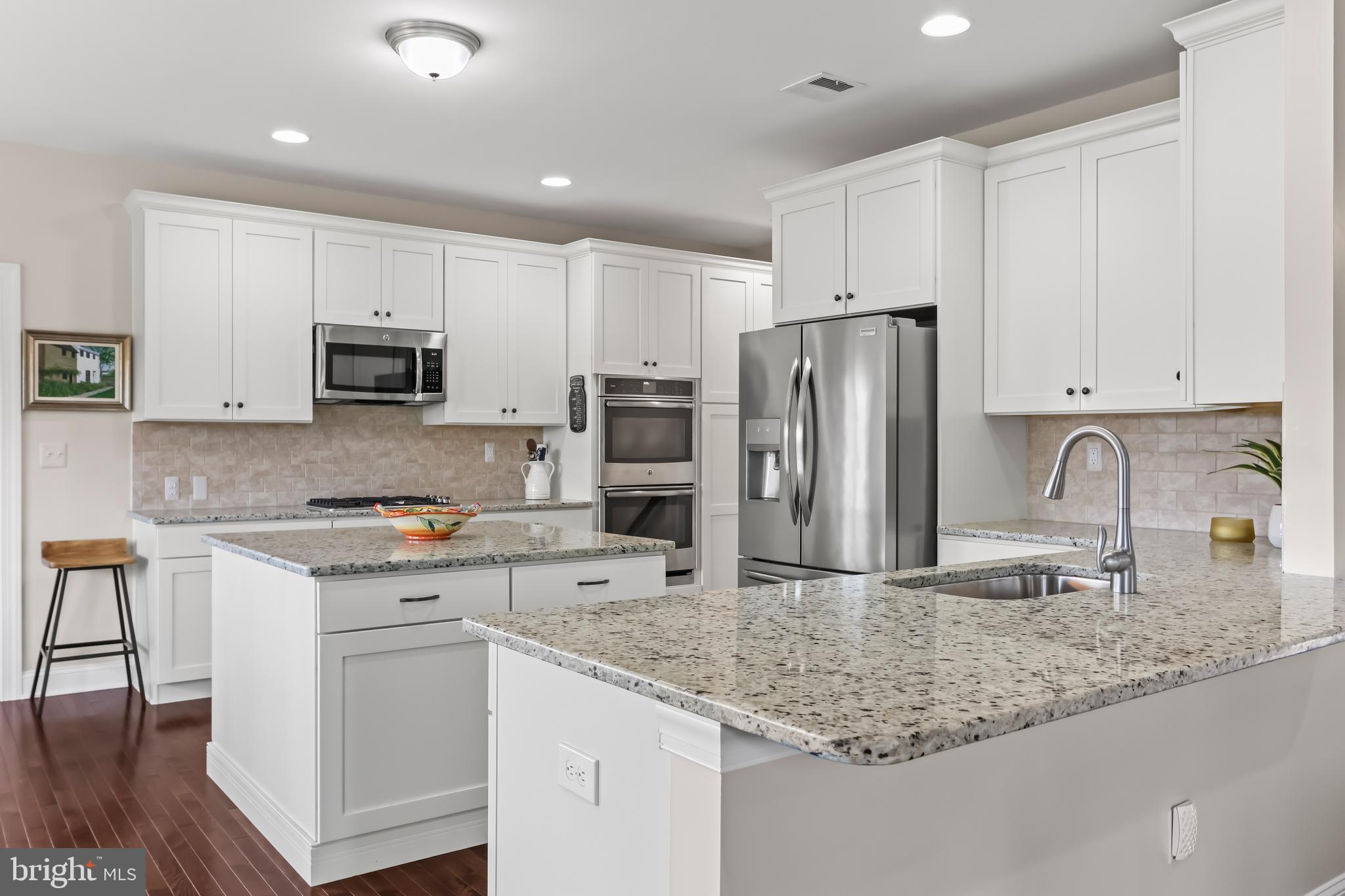 VALLEY VIEW ESTATES - Residential