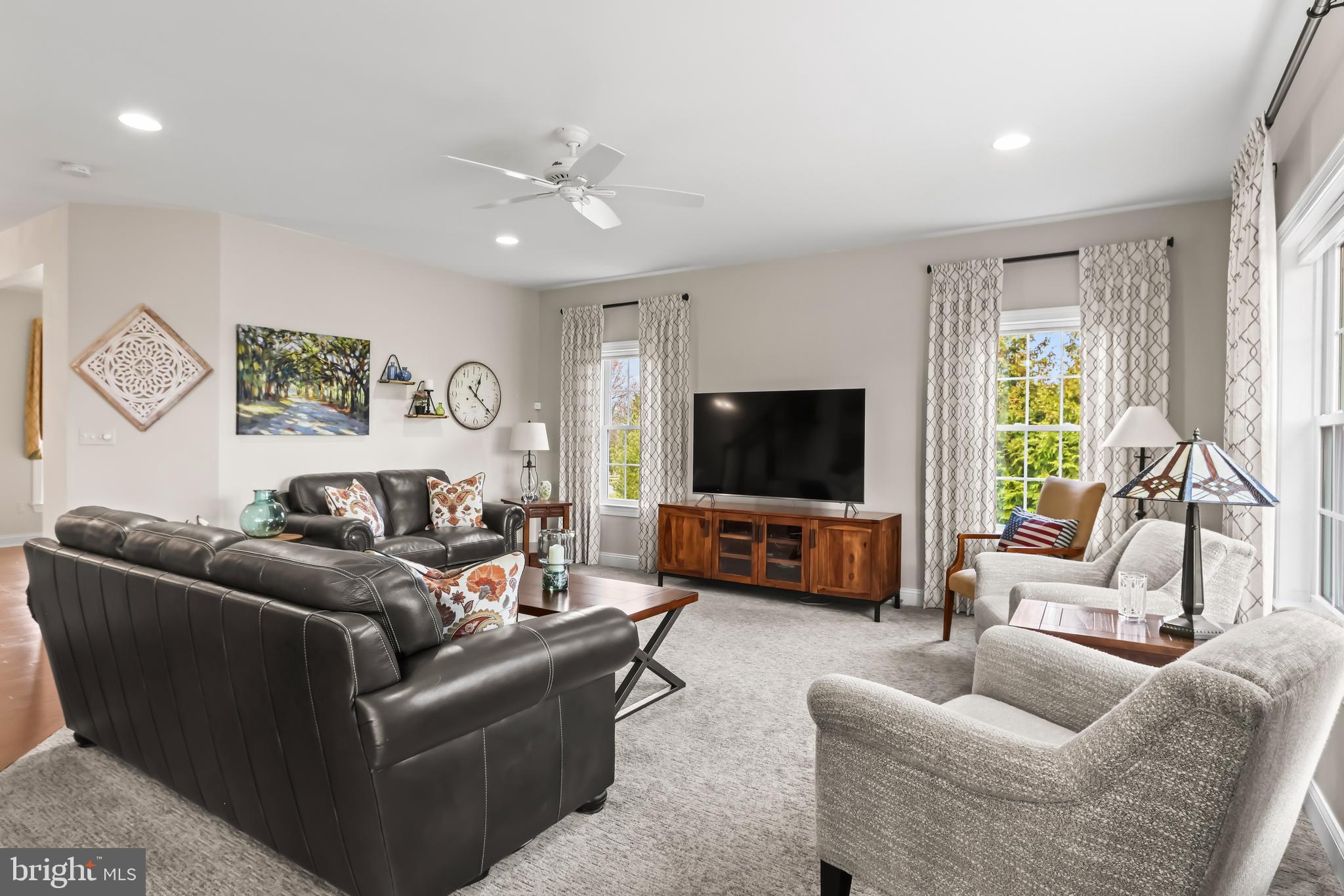 VALLEY VIEW ESTATES - Residential