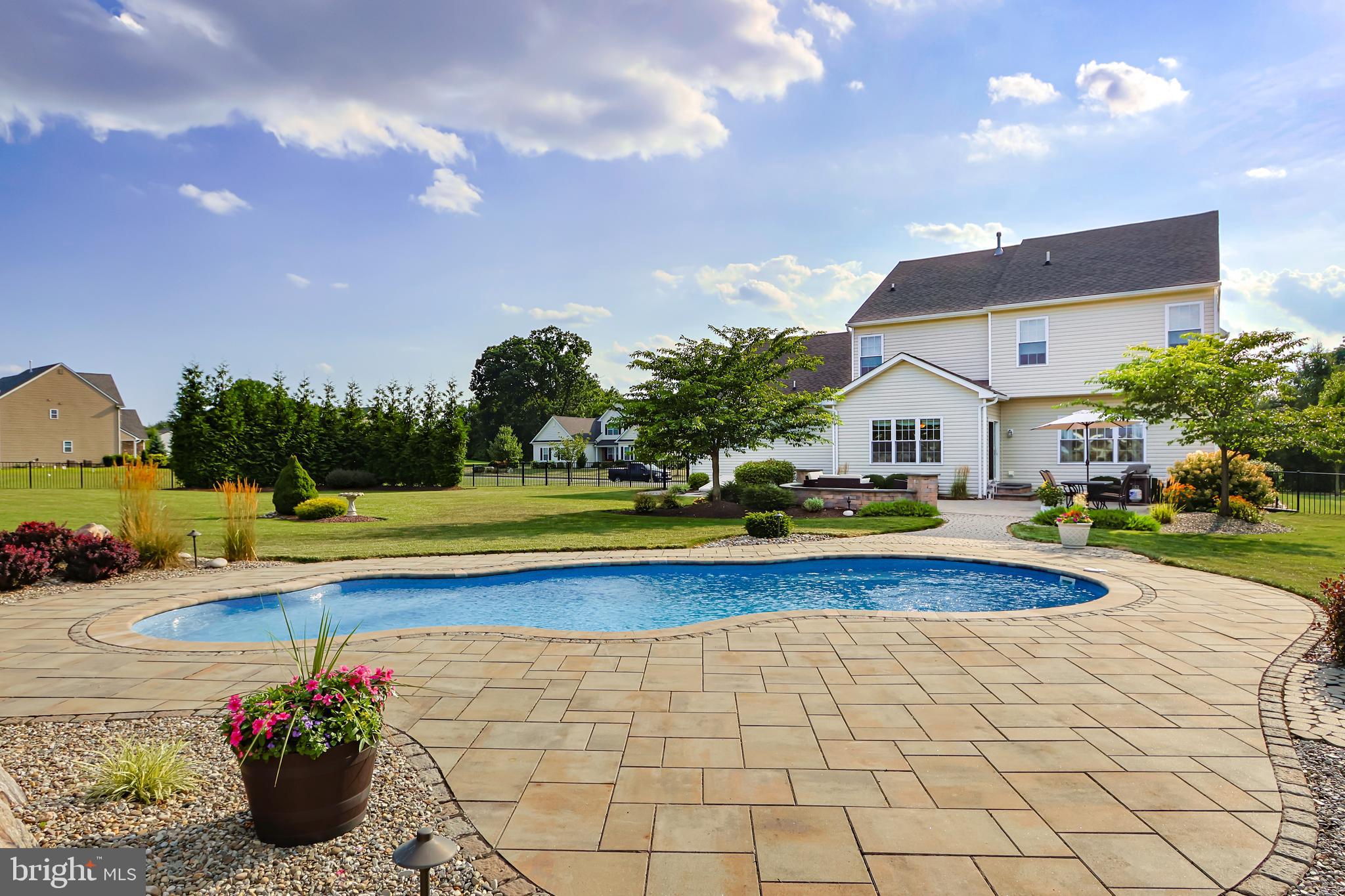 VALLEY VIEW ESTATES - Residential