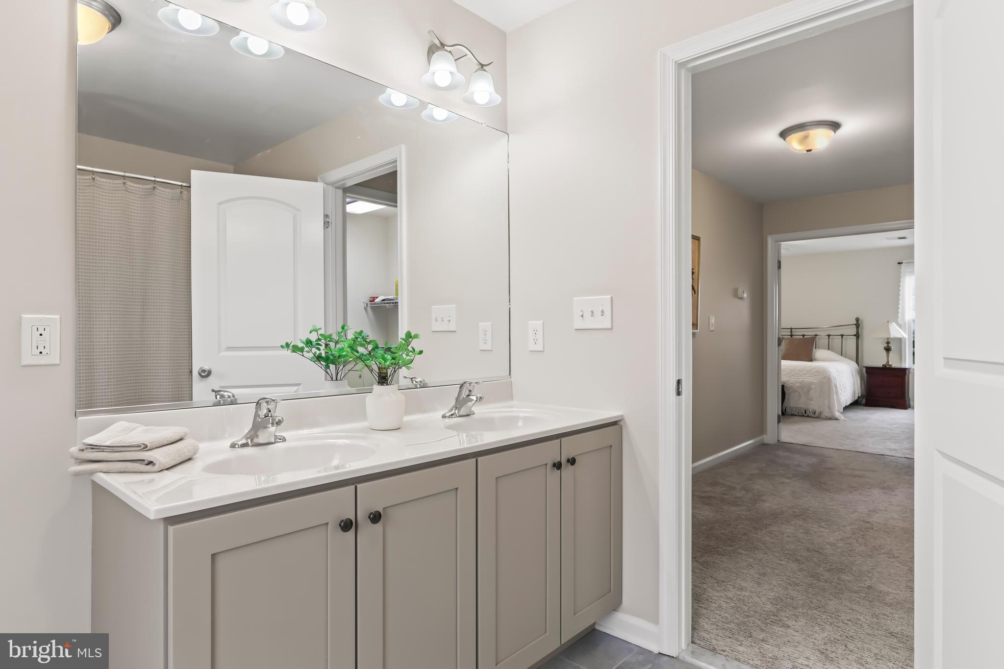 VALLEY VIEW ESTATES - Residential