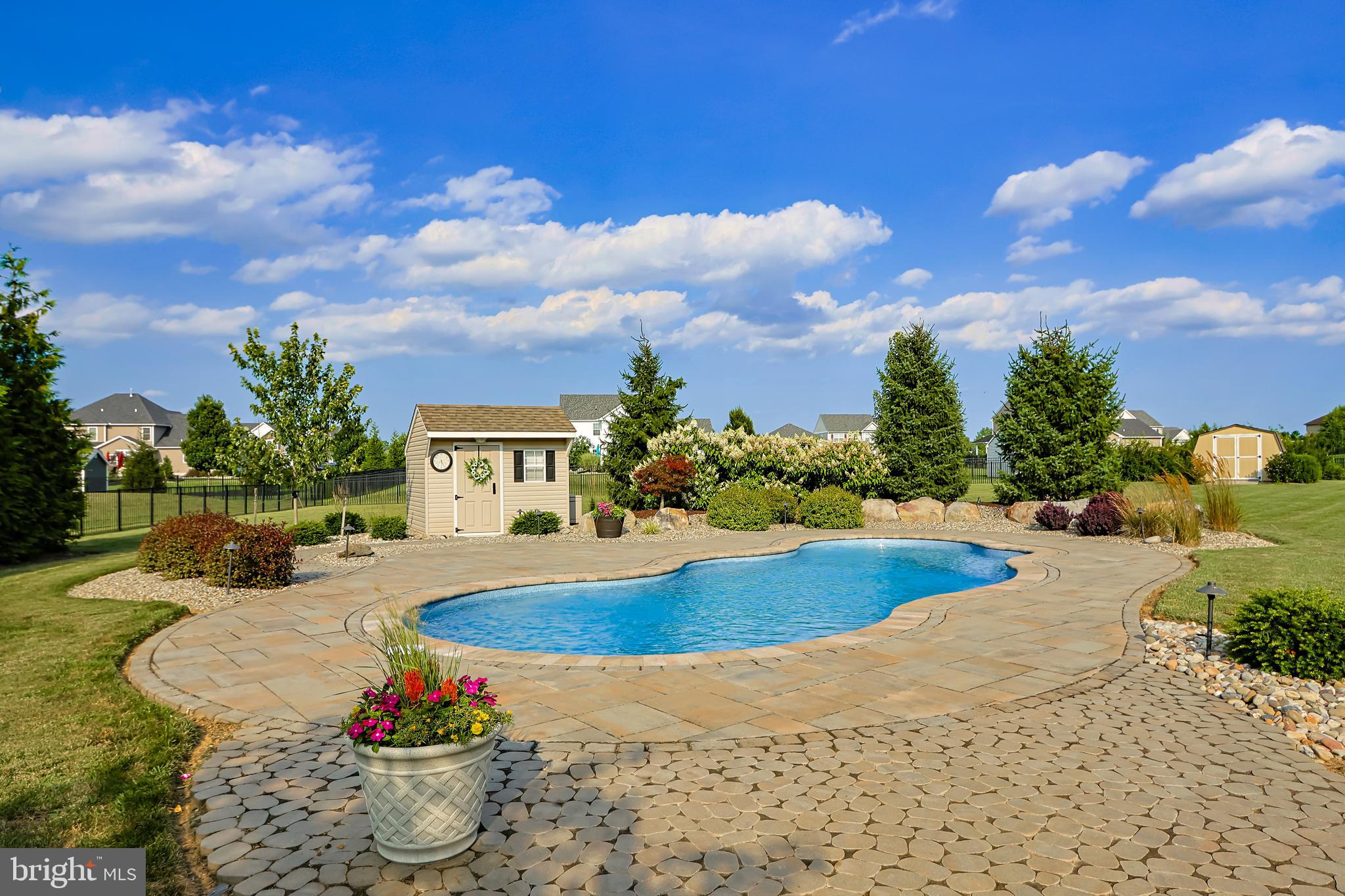 VALLEY VIEW ESTATES - Residential