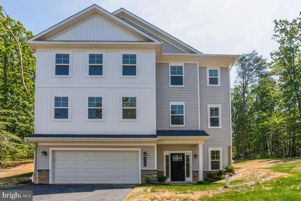 Photo of 900 Walnut Avenue, NORTH BEACH, MD 20714 (MLS # MDAA2133072)