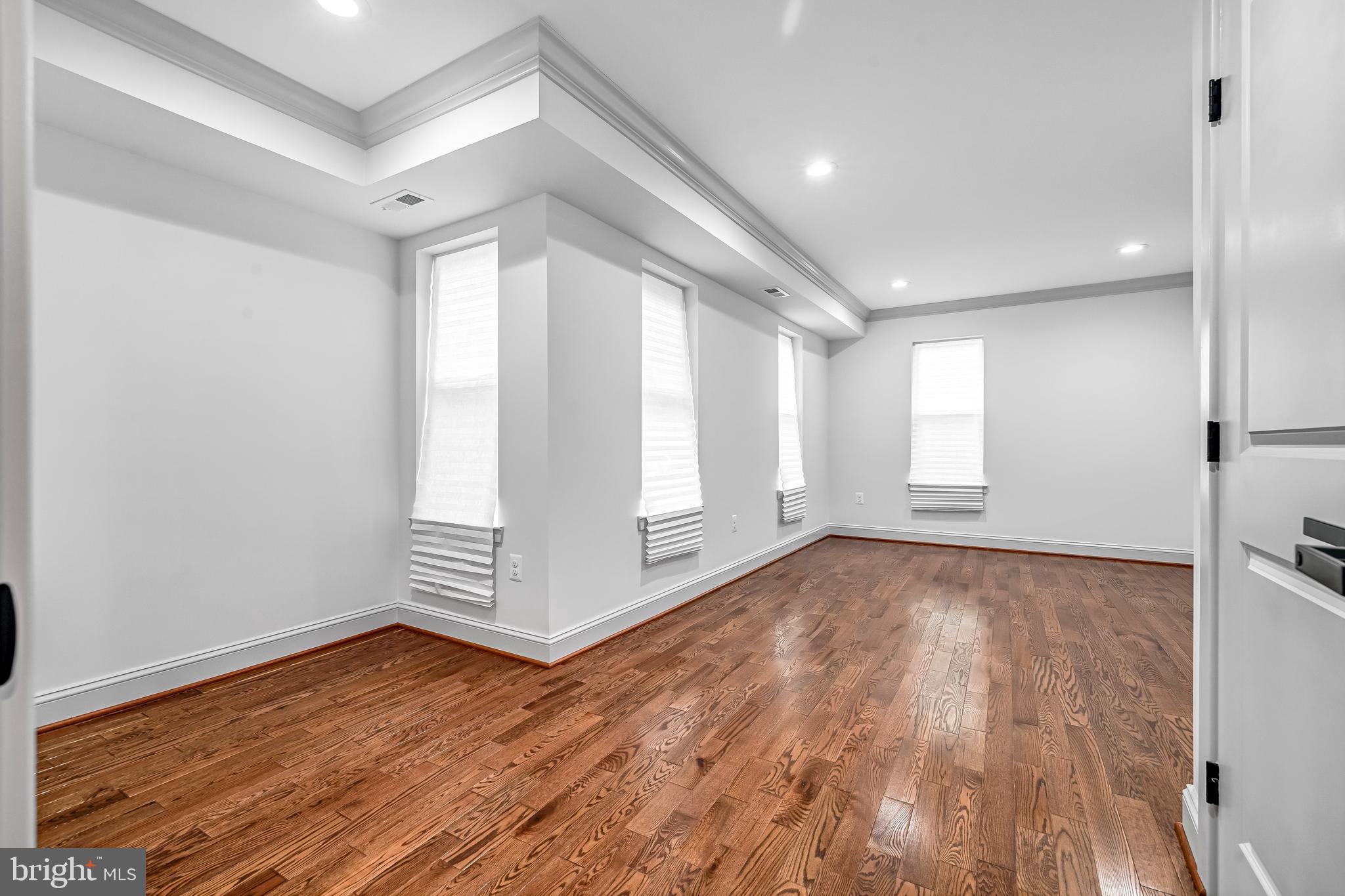 MOUNT CLARE - Residential