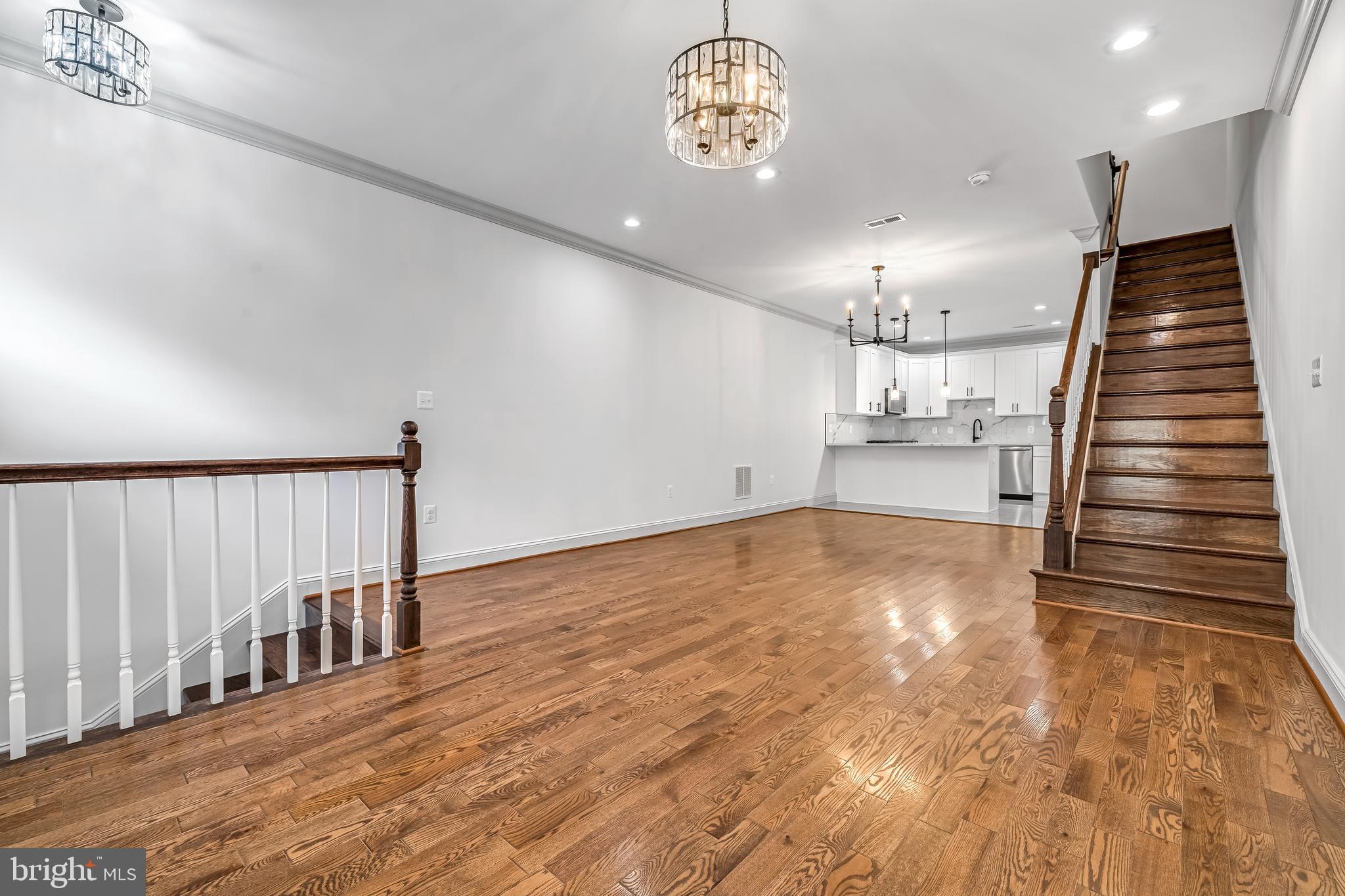 MOUNT CLARE - Residential