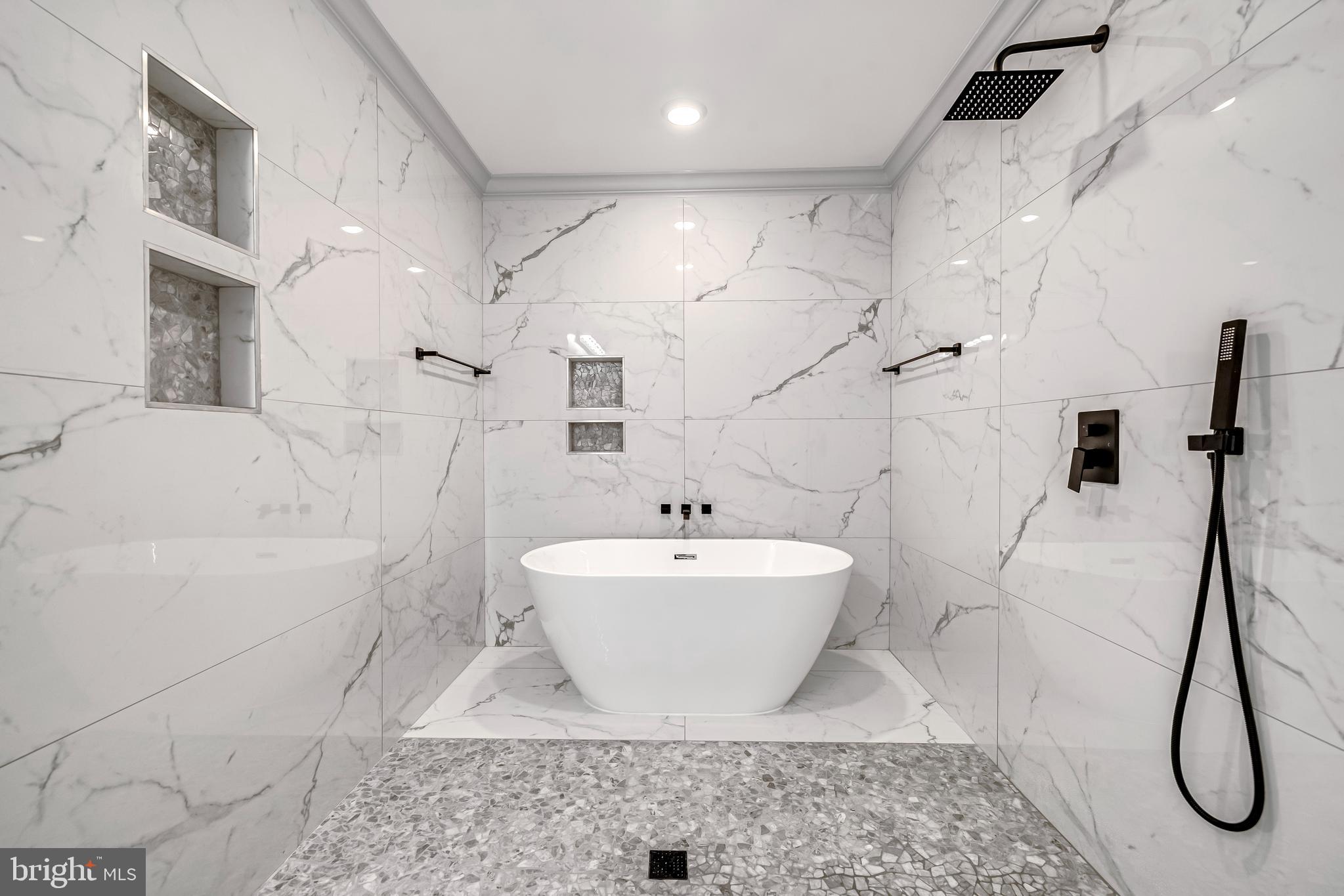 MOUNT CLARE - Residential