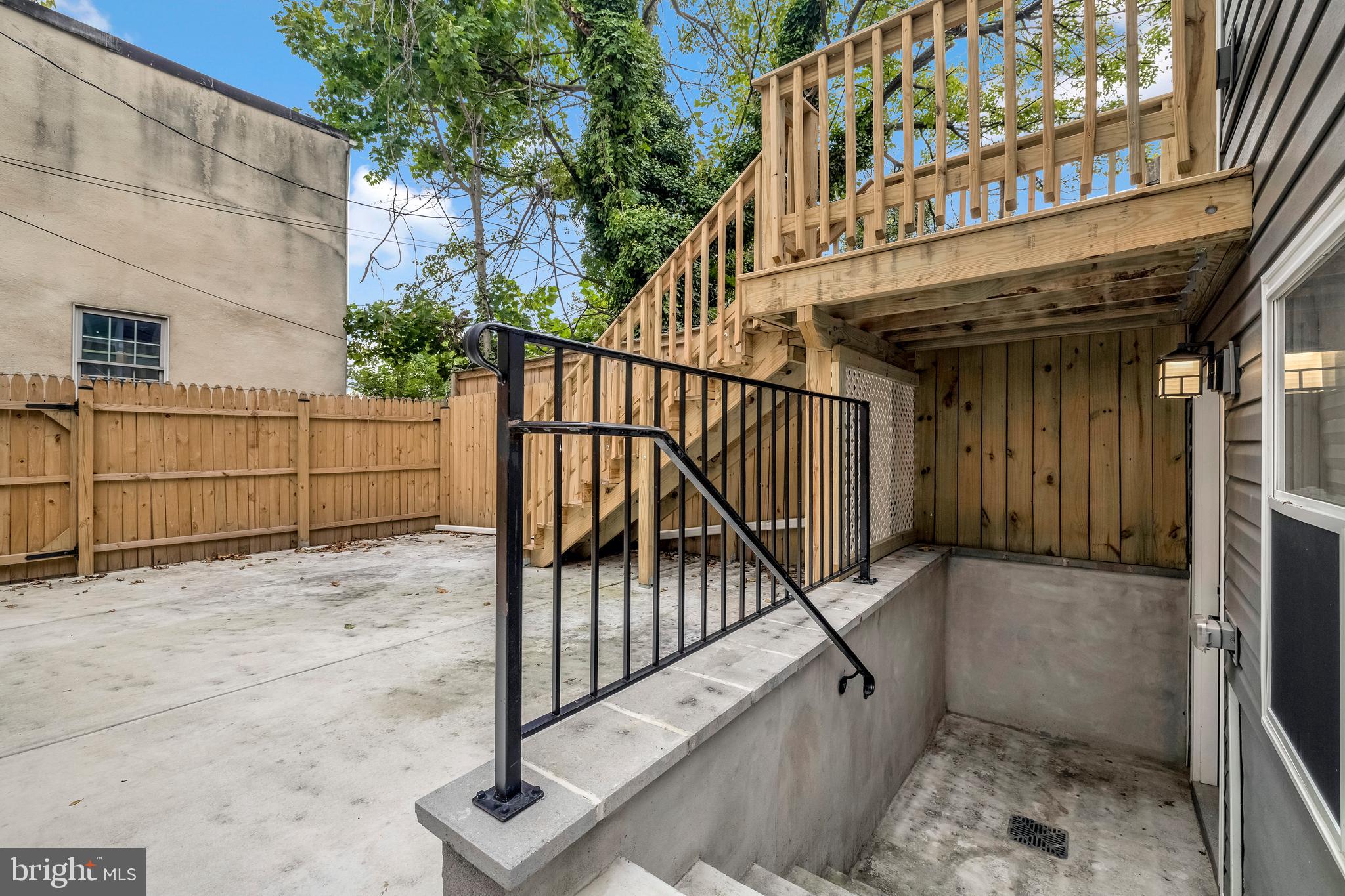 MOUNT CLARE - Residential