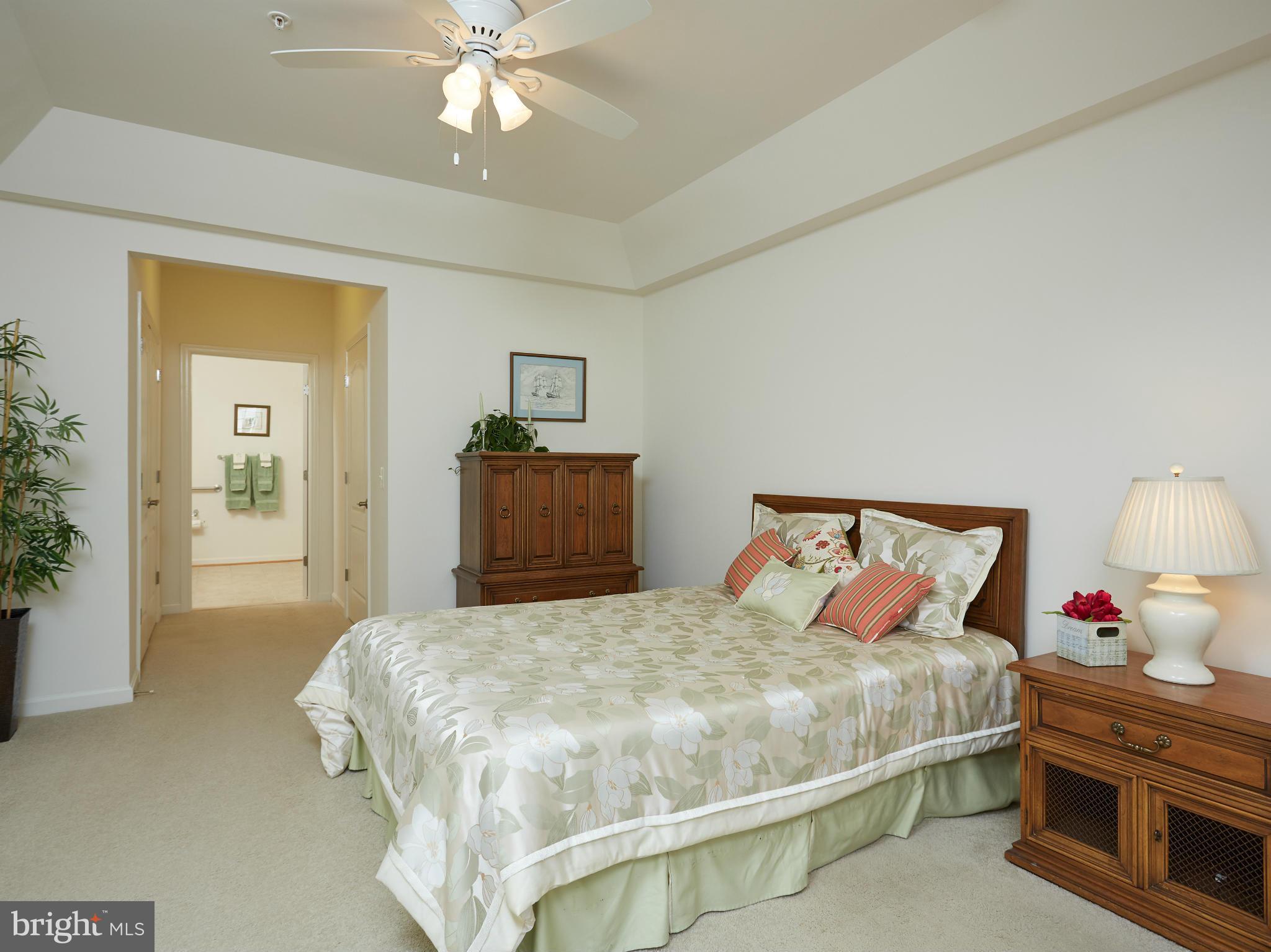 GATHERINGS AT JEFFERSON PLACE - Residential