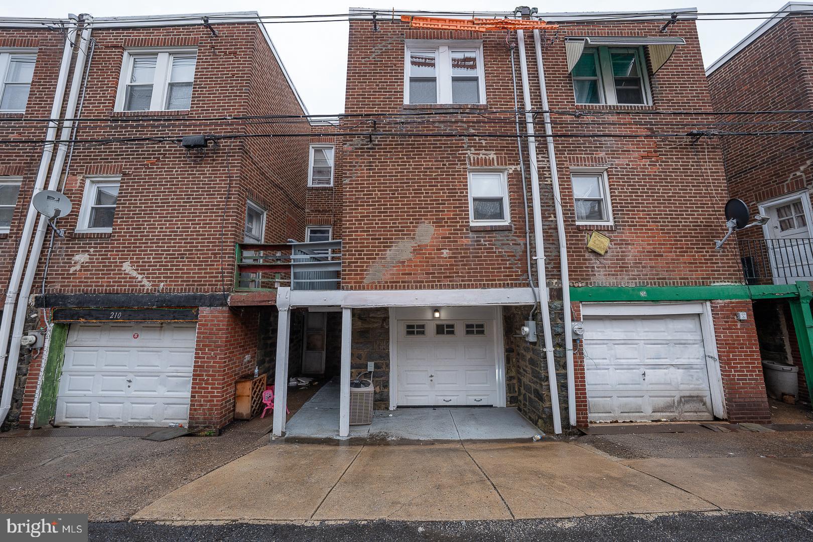 STONEHURST - Residential