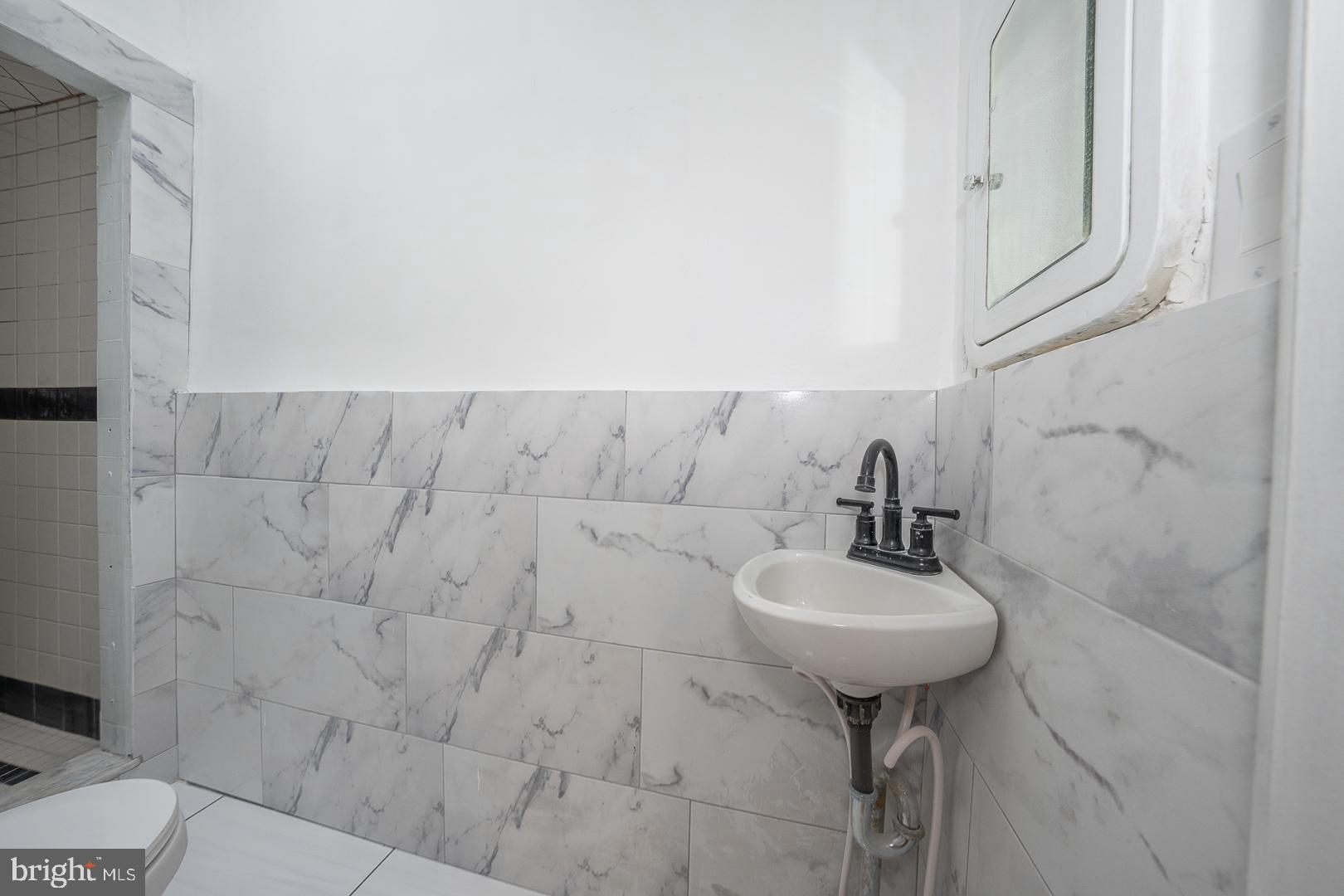 STONEHURST - Residential