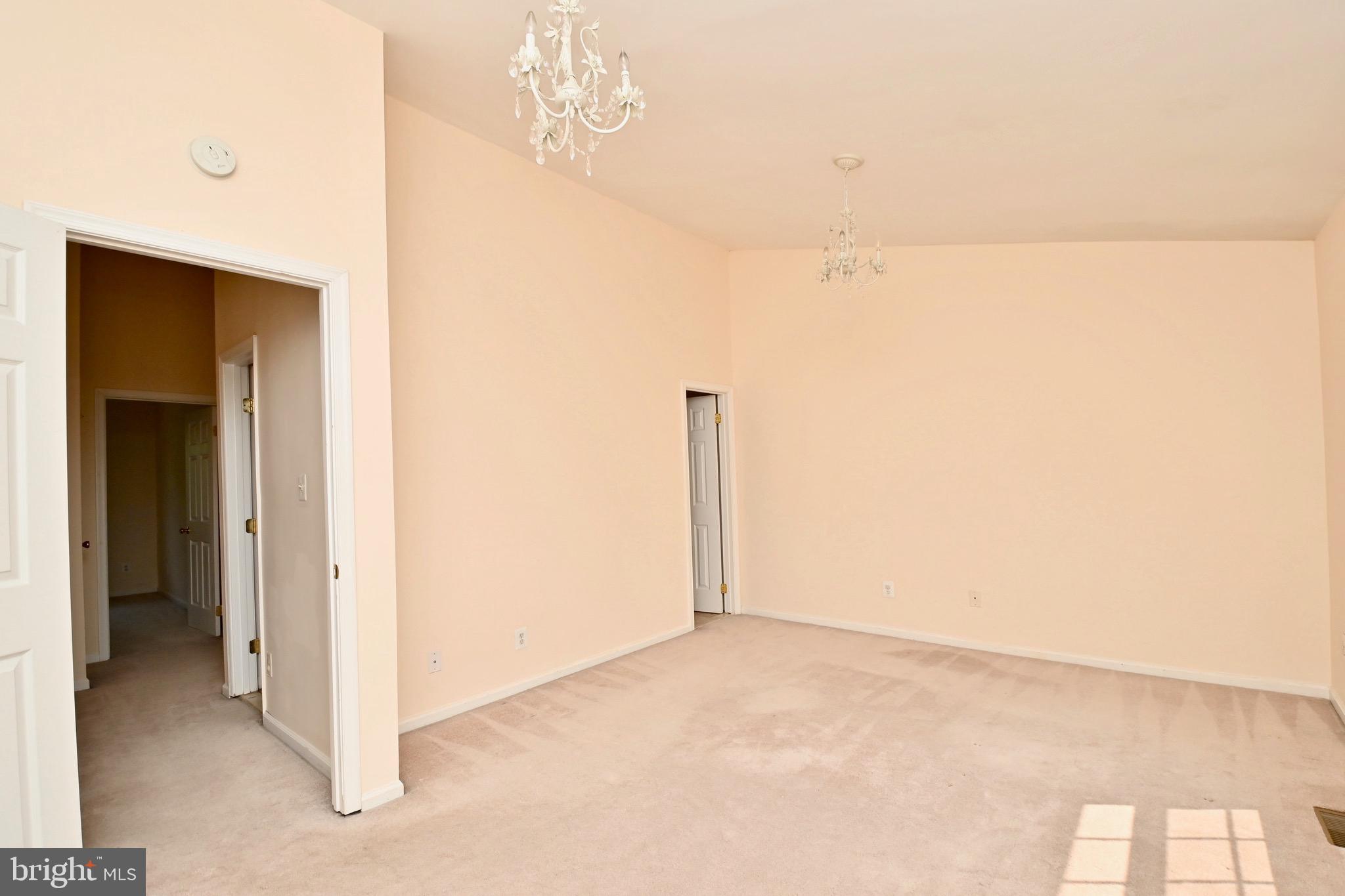 VILLAGE OF MOUNT AIR - Residential Lease