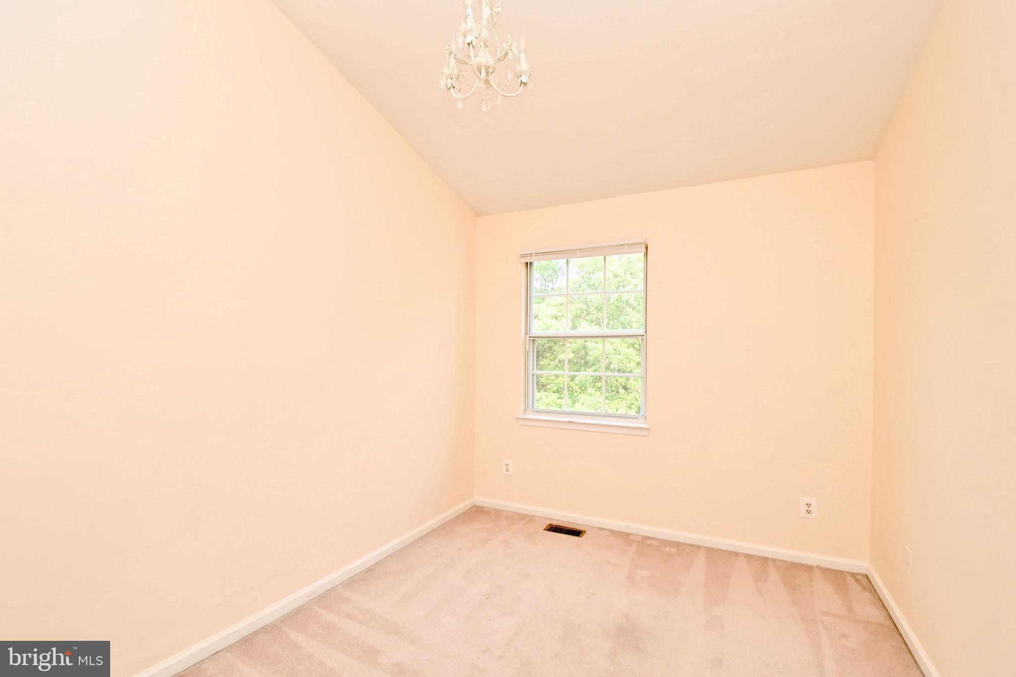 VILLAGE OF MOUNT AIR - Residential Lease