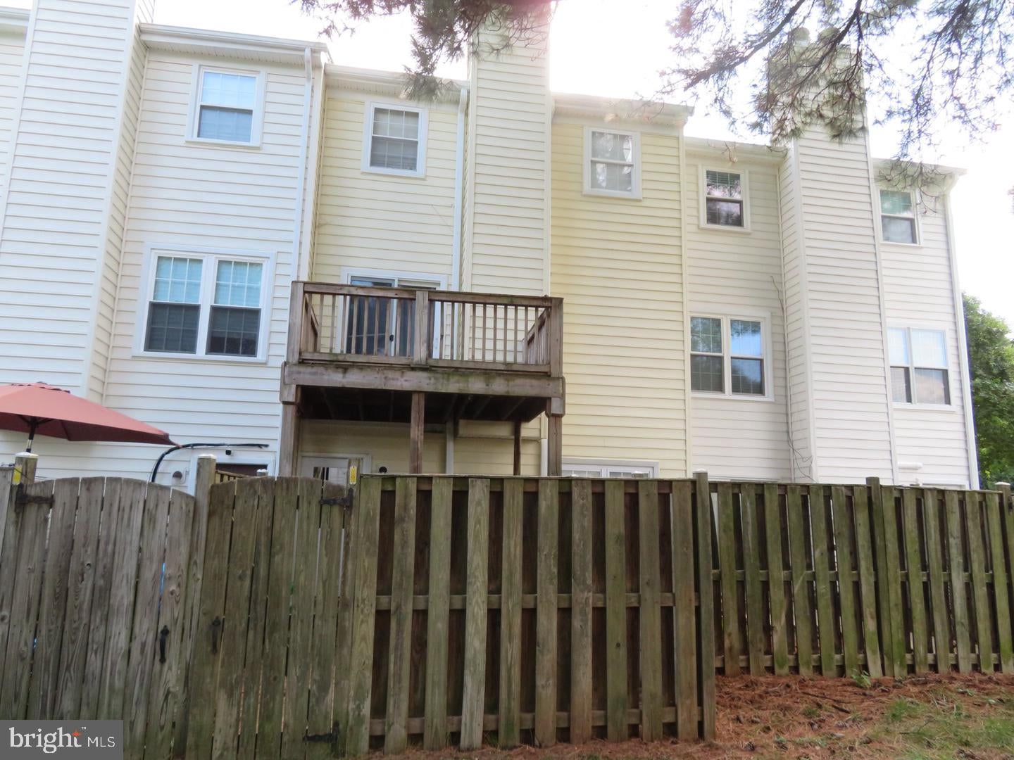 1602 W BANCROFT LANE
