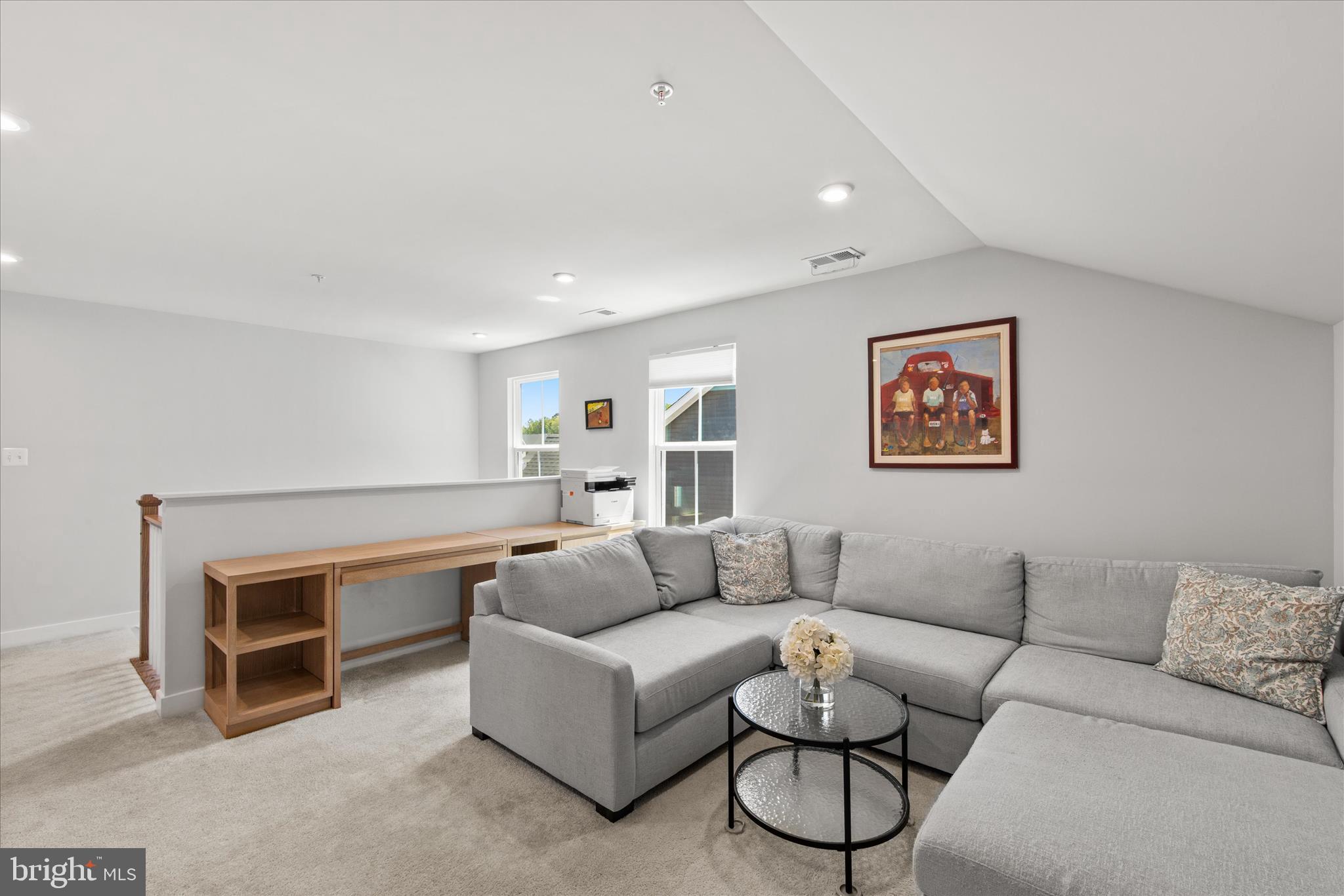 PERRY'S RETREAT - Residential