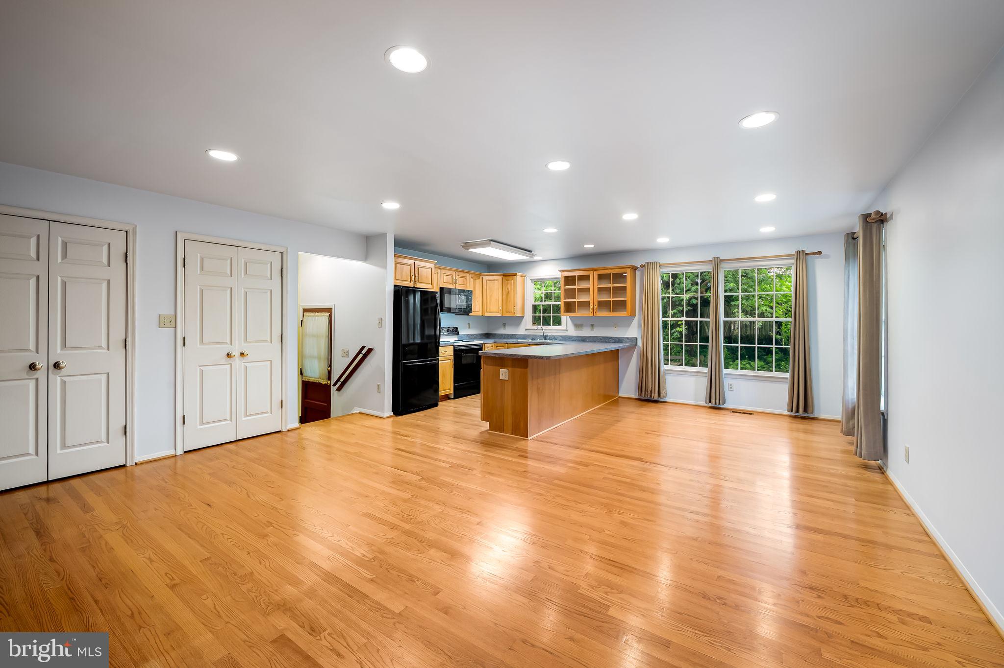 BLACKTHORN - Residential