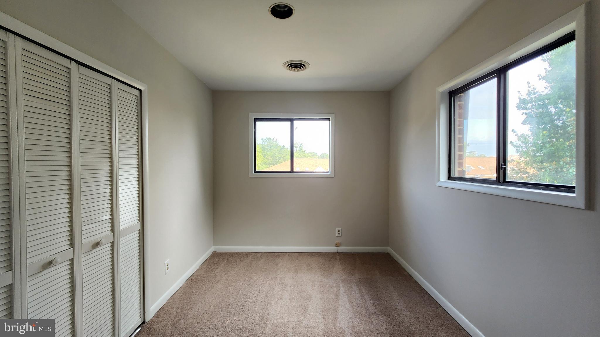 SEMINARY WALK - Residential Lease