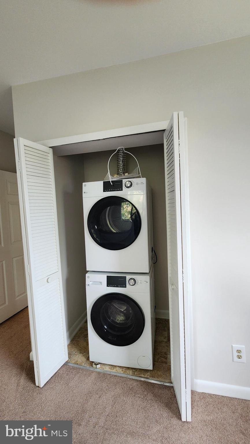 SEMINARY WALK - Residential Lease