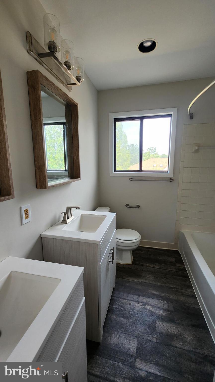 SEMINARY WALK - Residential Lease