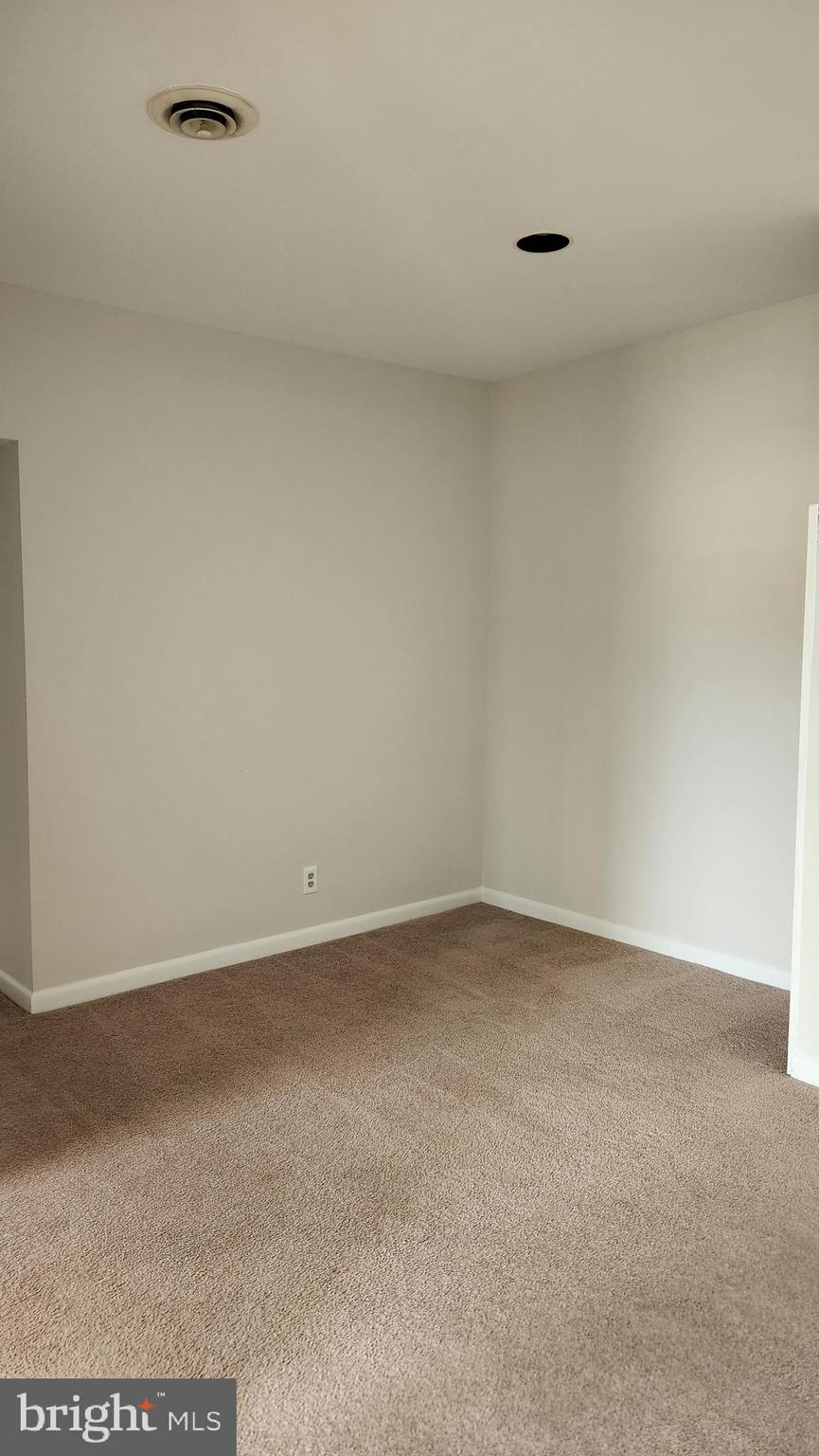 SEMINARY WALK - Residential Lease