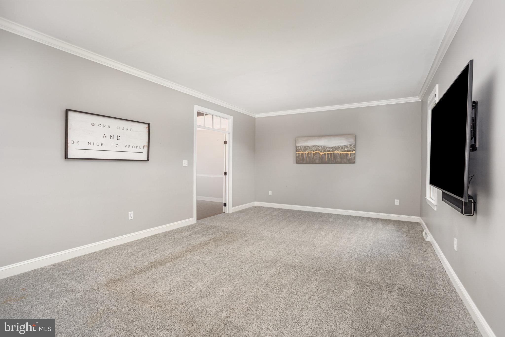 VICTORIAS POND - Residential