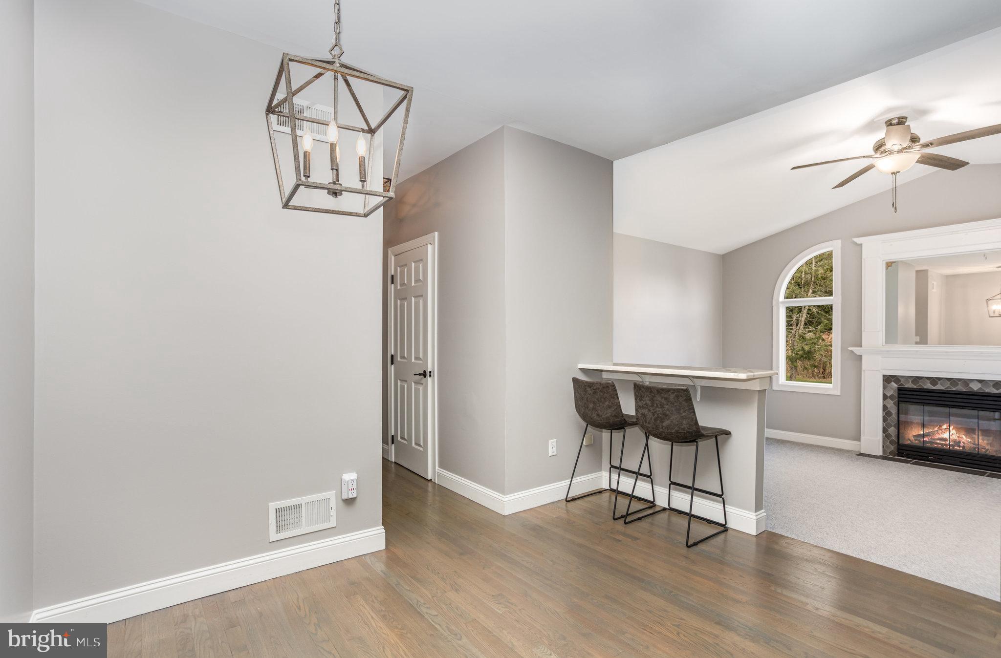 VICTORIAS POND - Residential