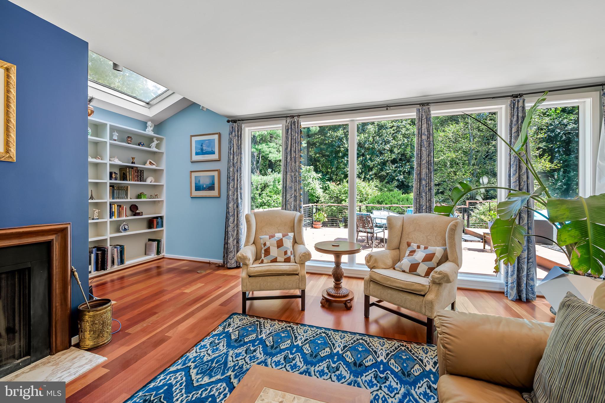 RUXTON - Residential