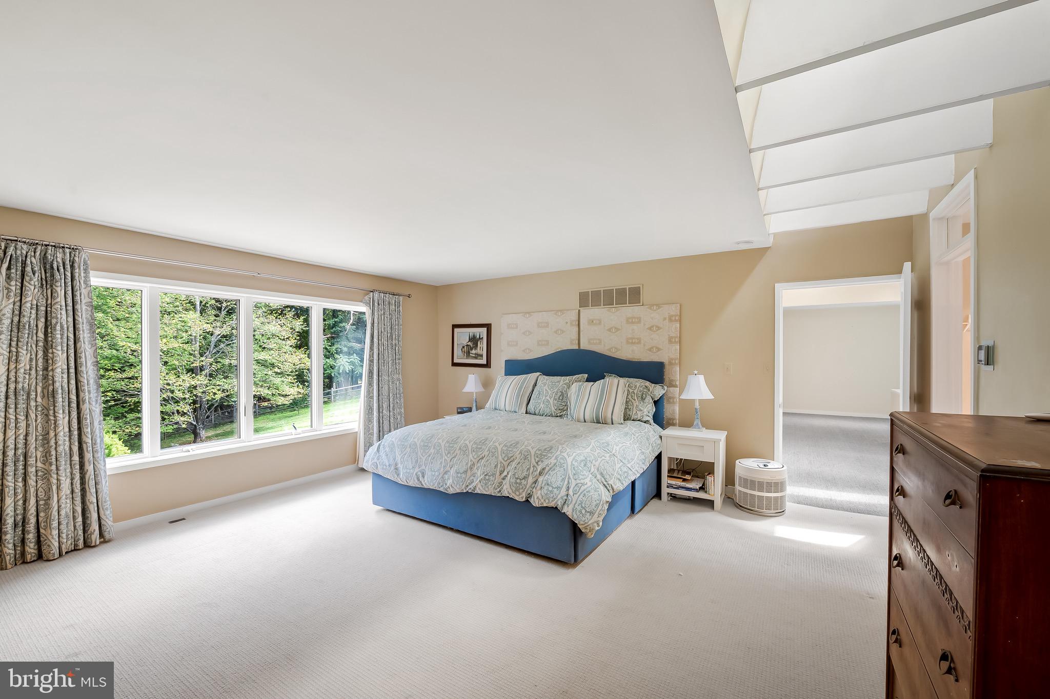 RUXTON - Residential