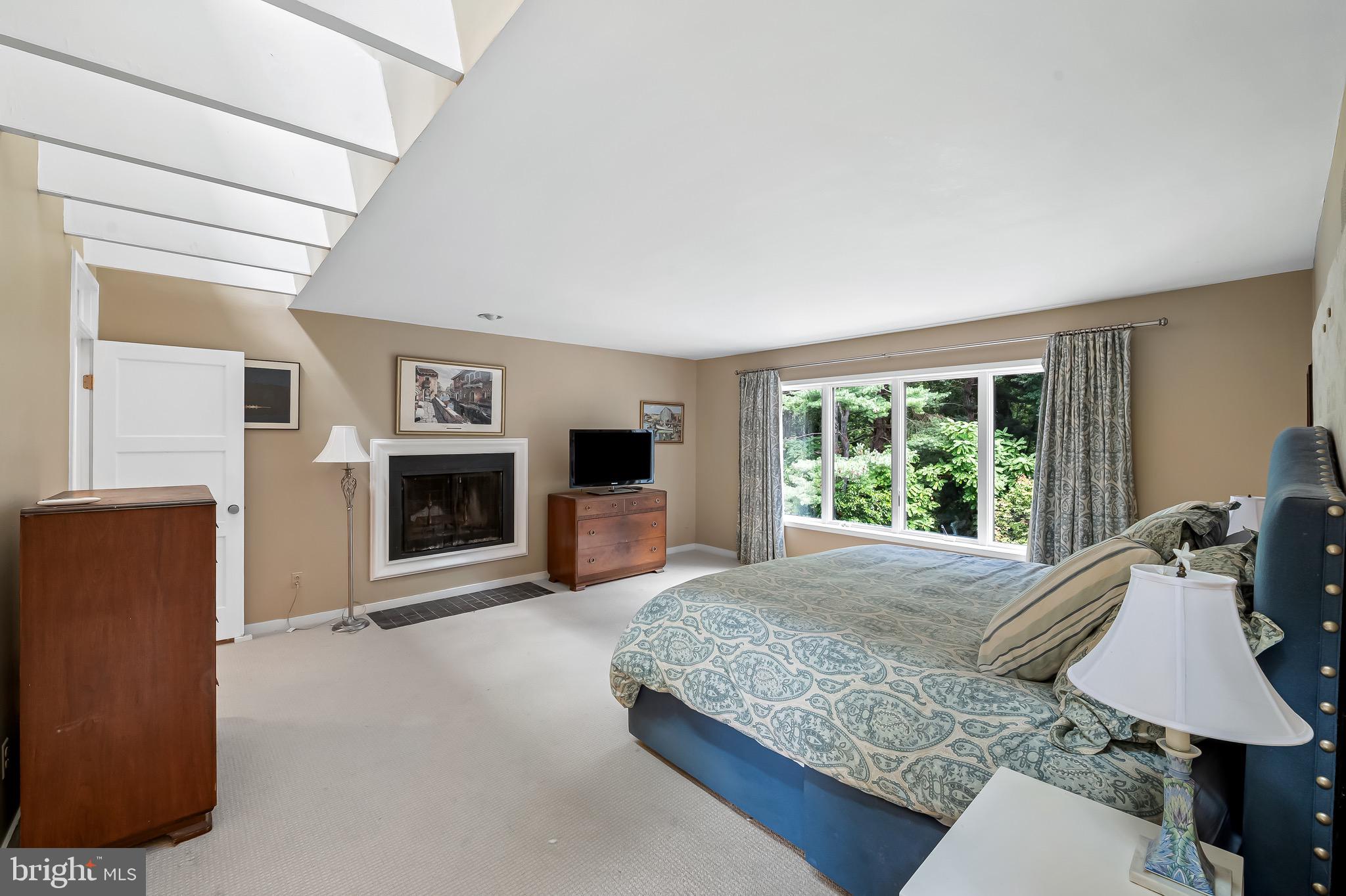 RUXTON - Residential