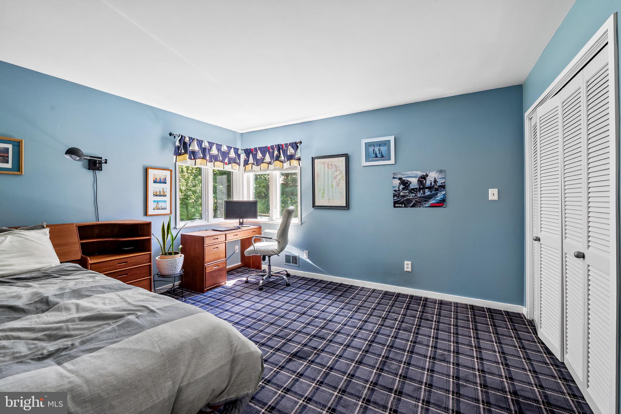 RUXTON - Residential