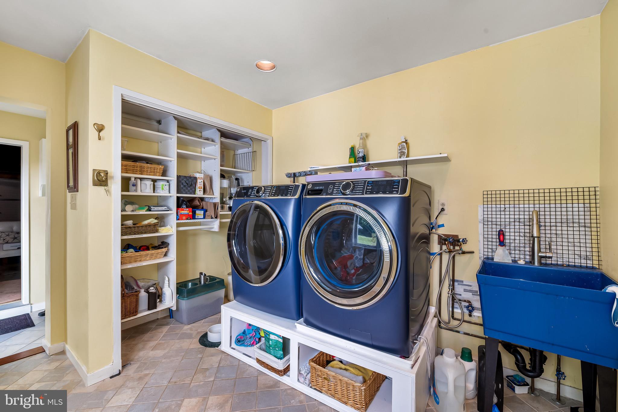 RUXTON - Residential