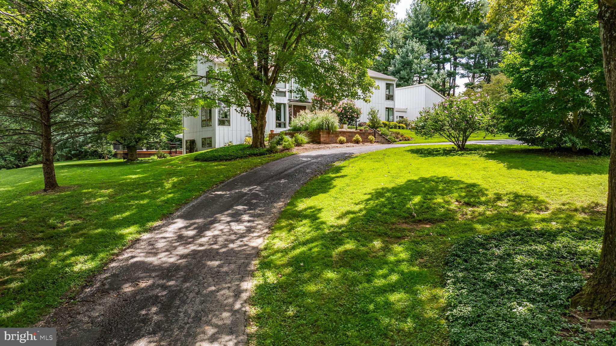 RUXTON - Residential