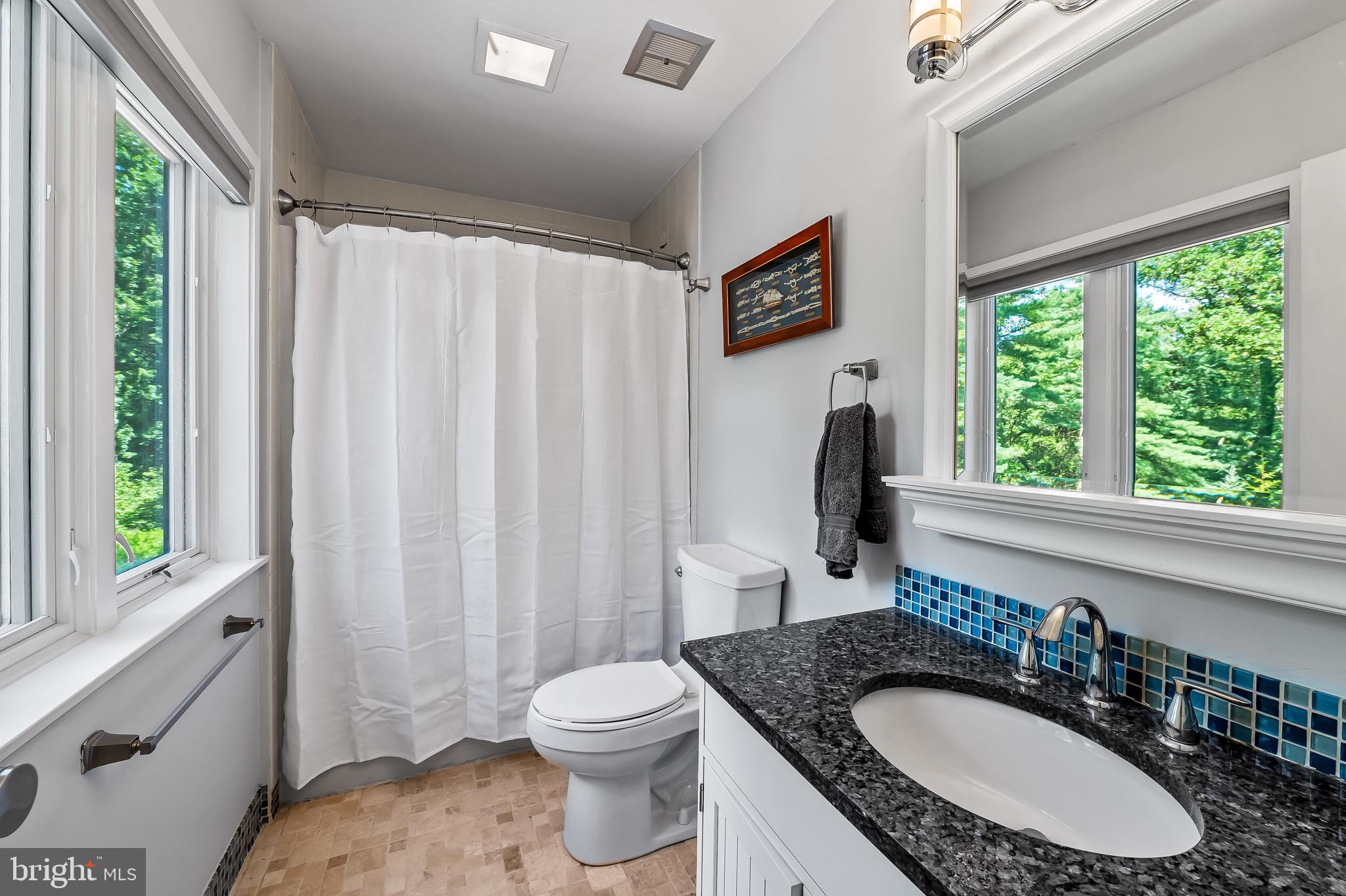 RUXTON - Residential