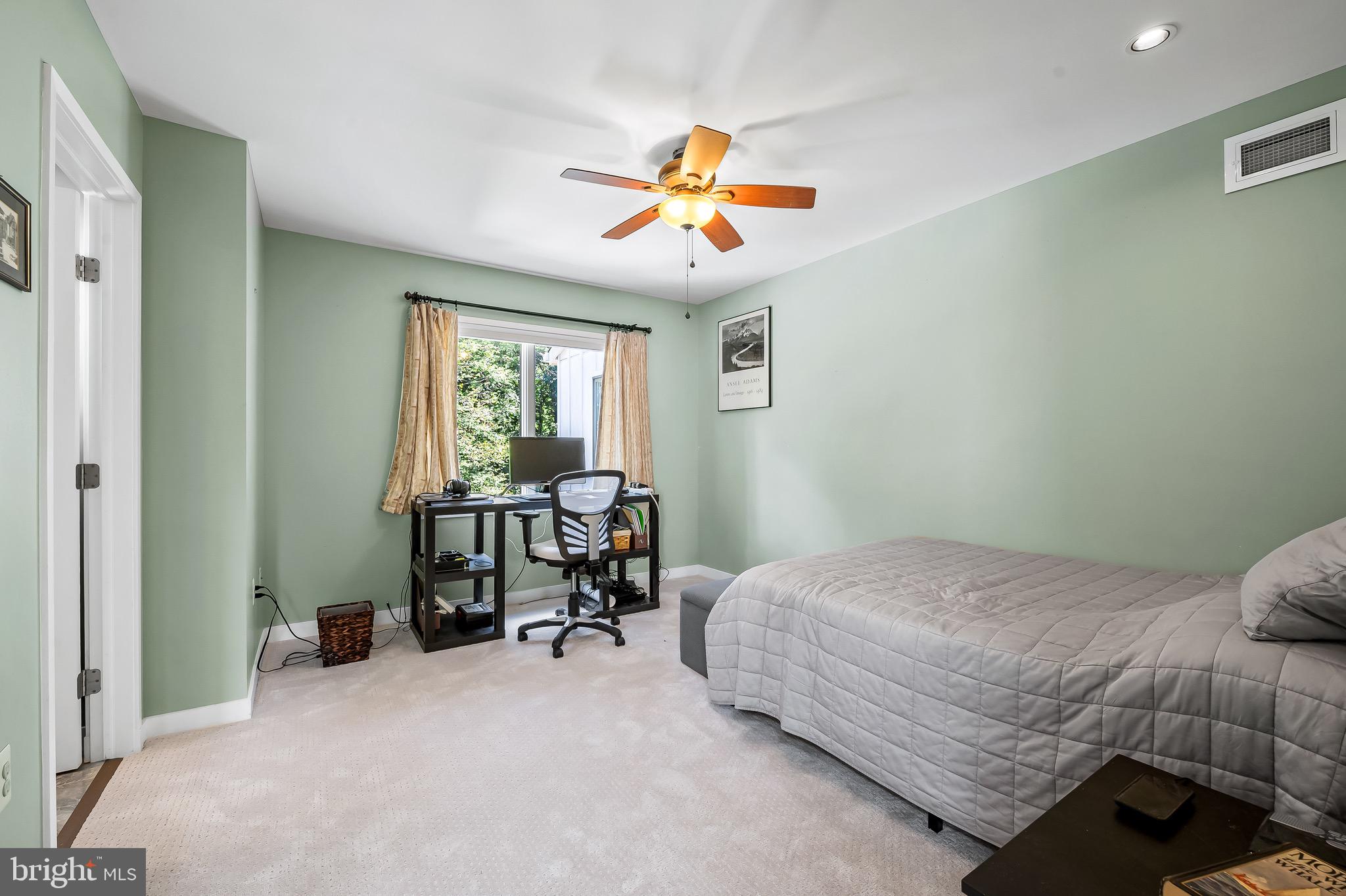 RUXTON - Residential