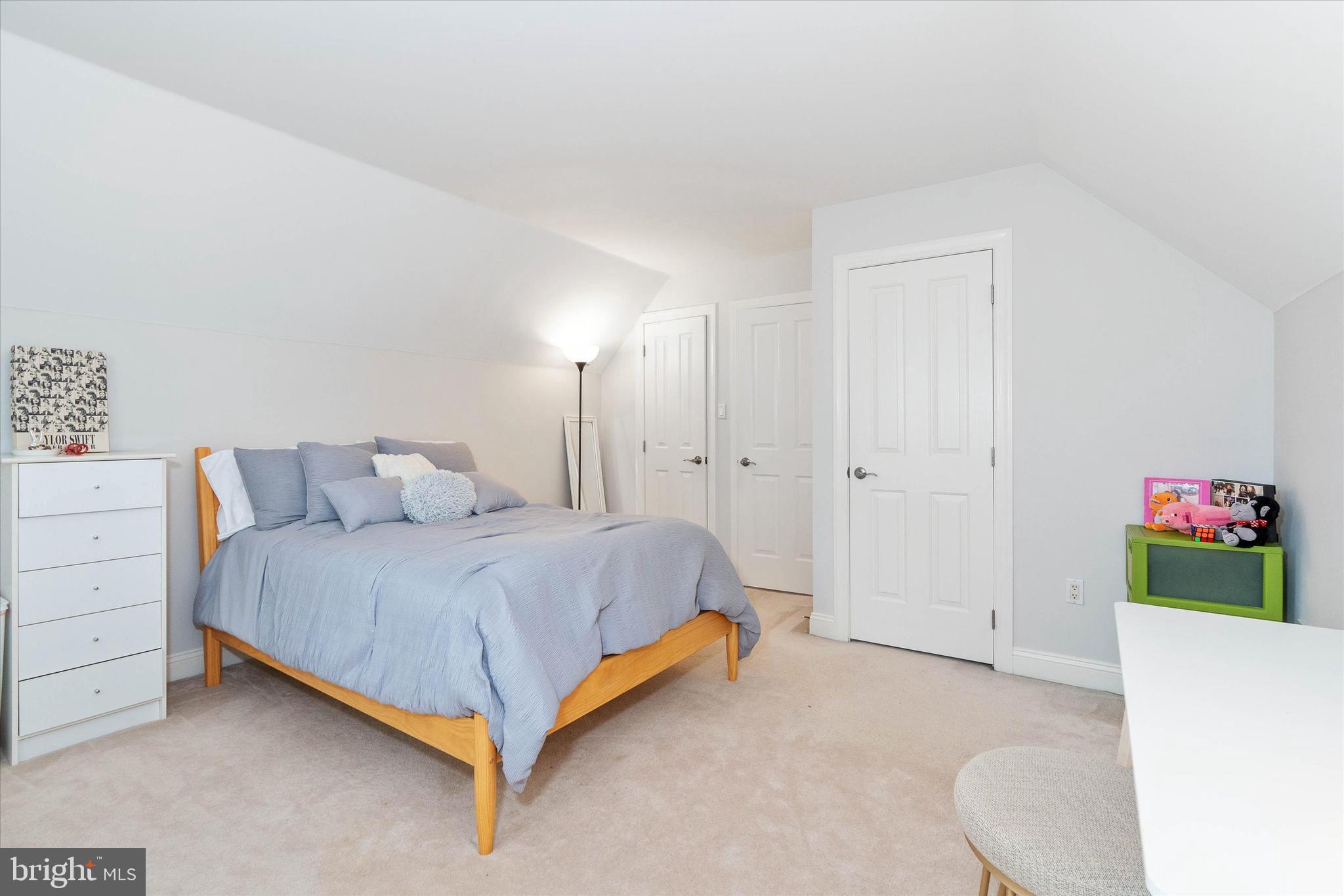 ASHFORD - Residential