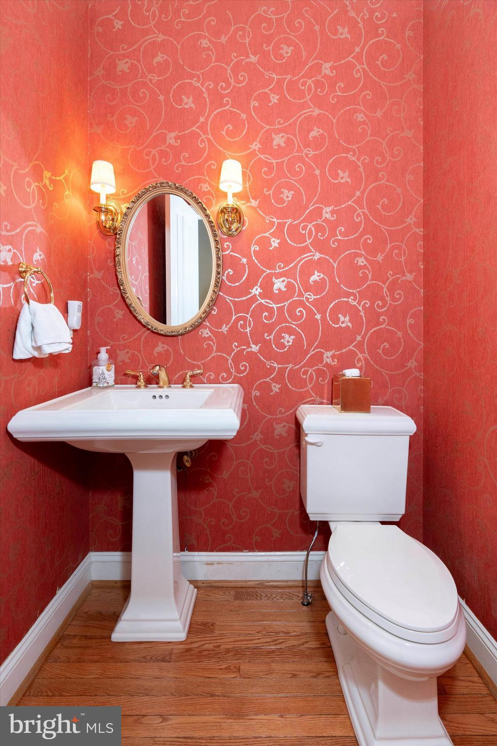 ASHFORD - Residential