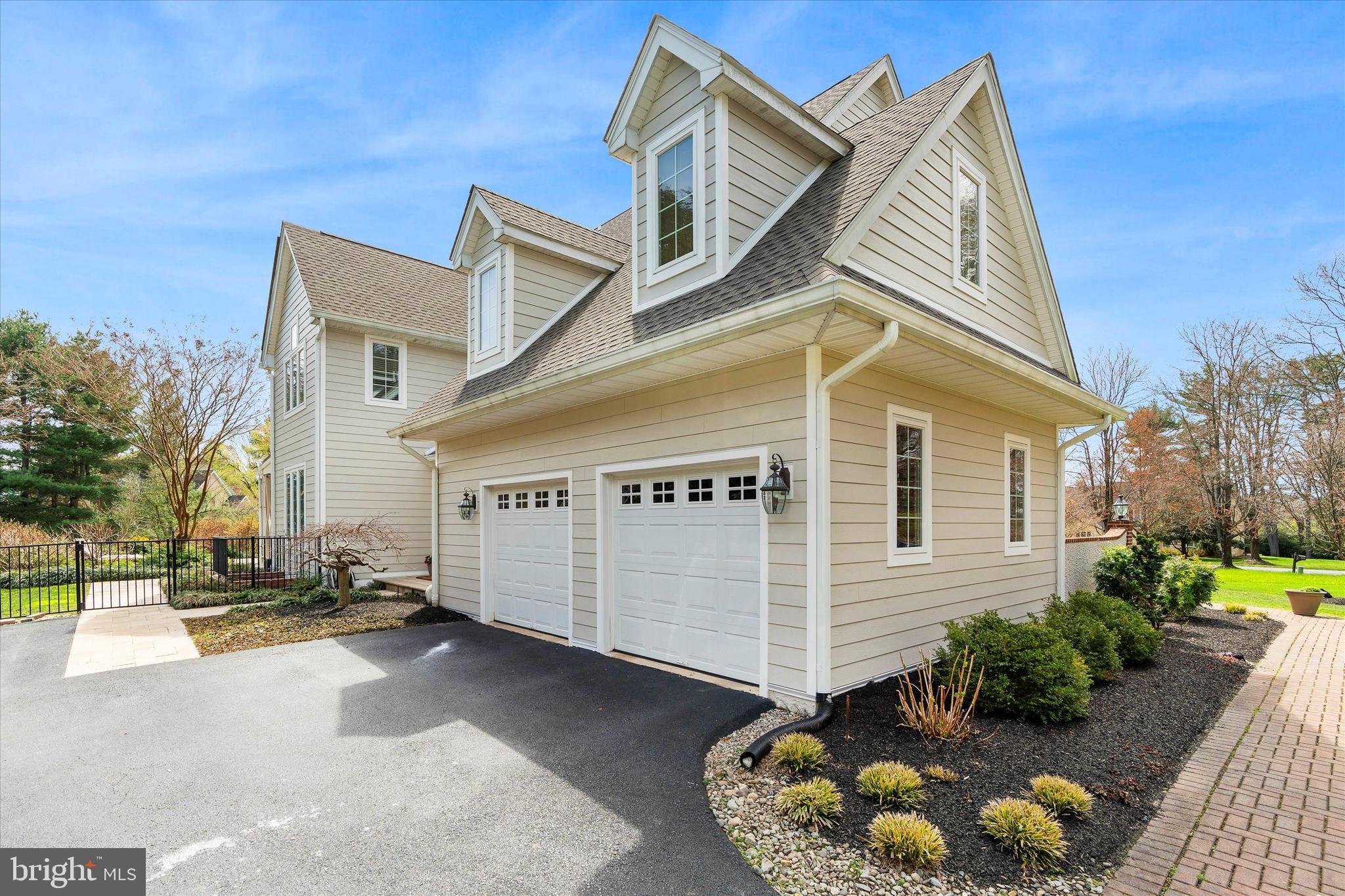 ASHFORD - Residential