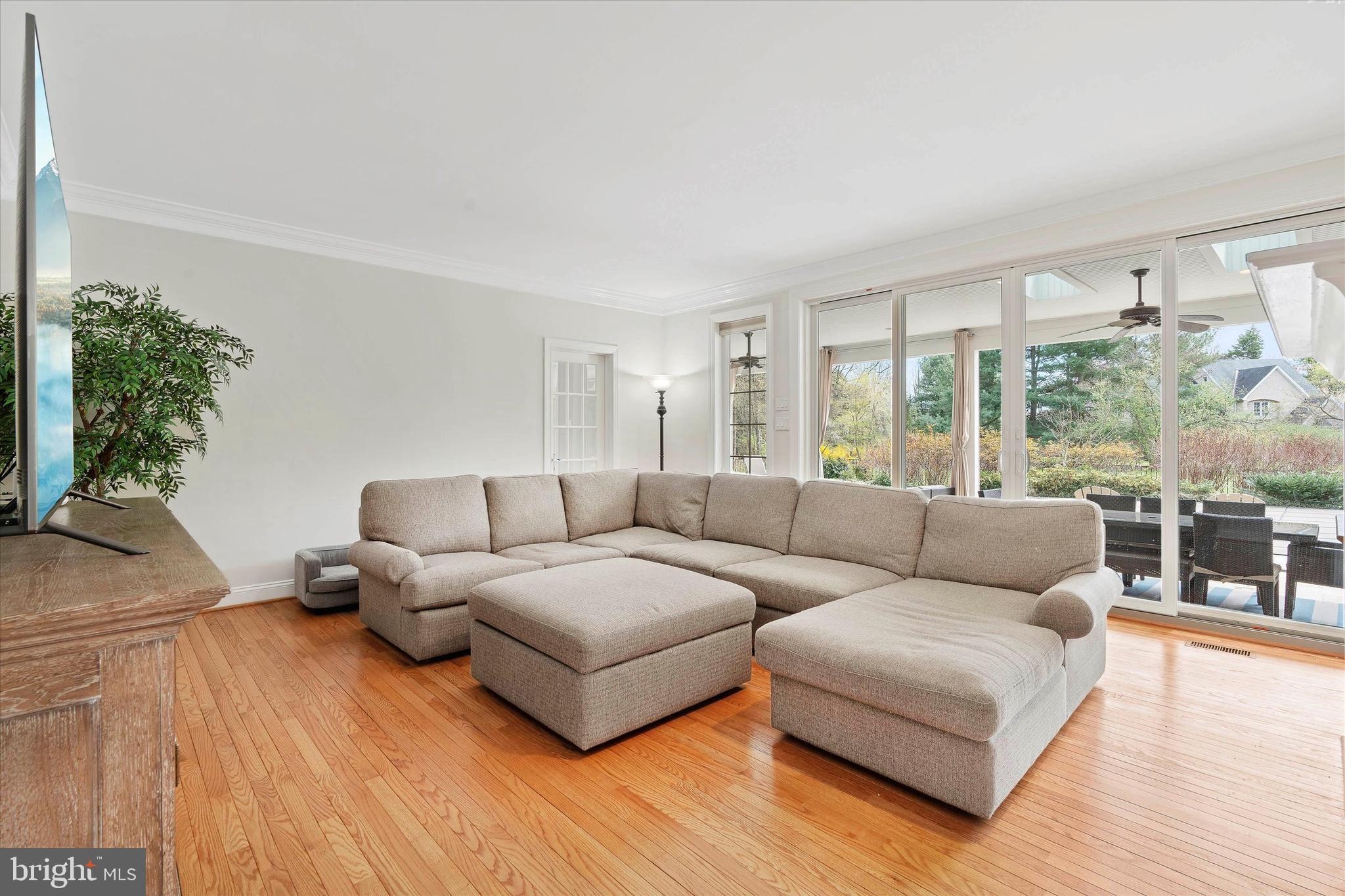 ASHFORD - Residential