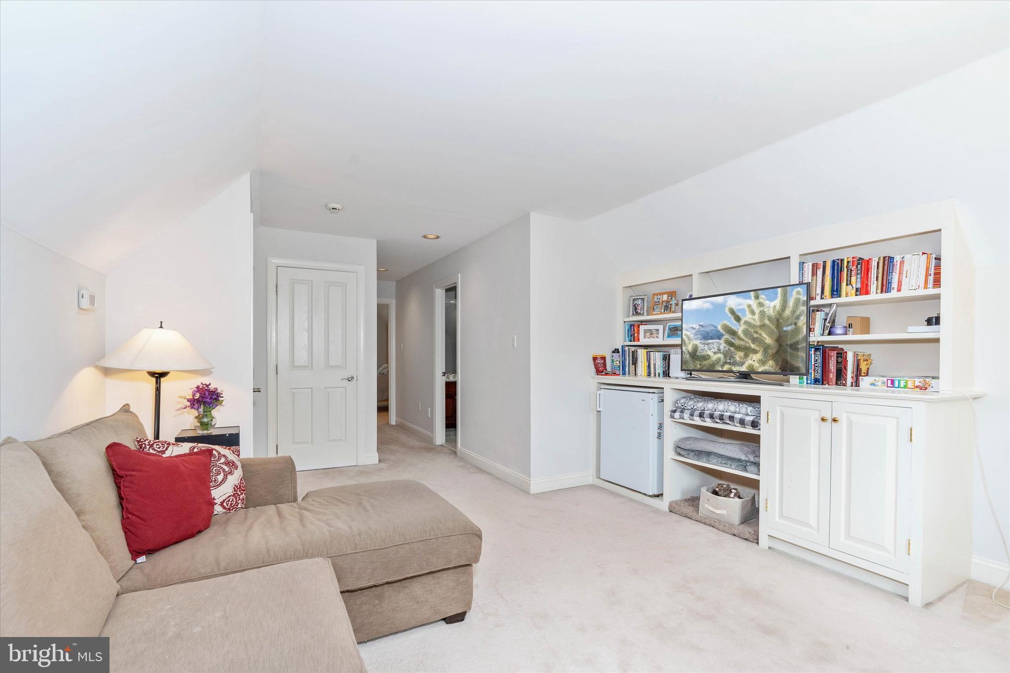 ASHFORD - Residential