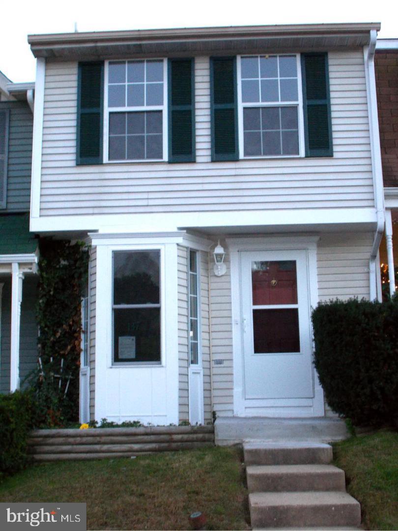 LAUREL VALLEY - Residential